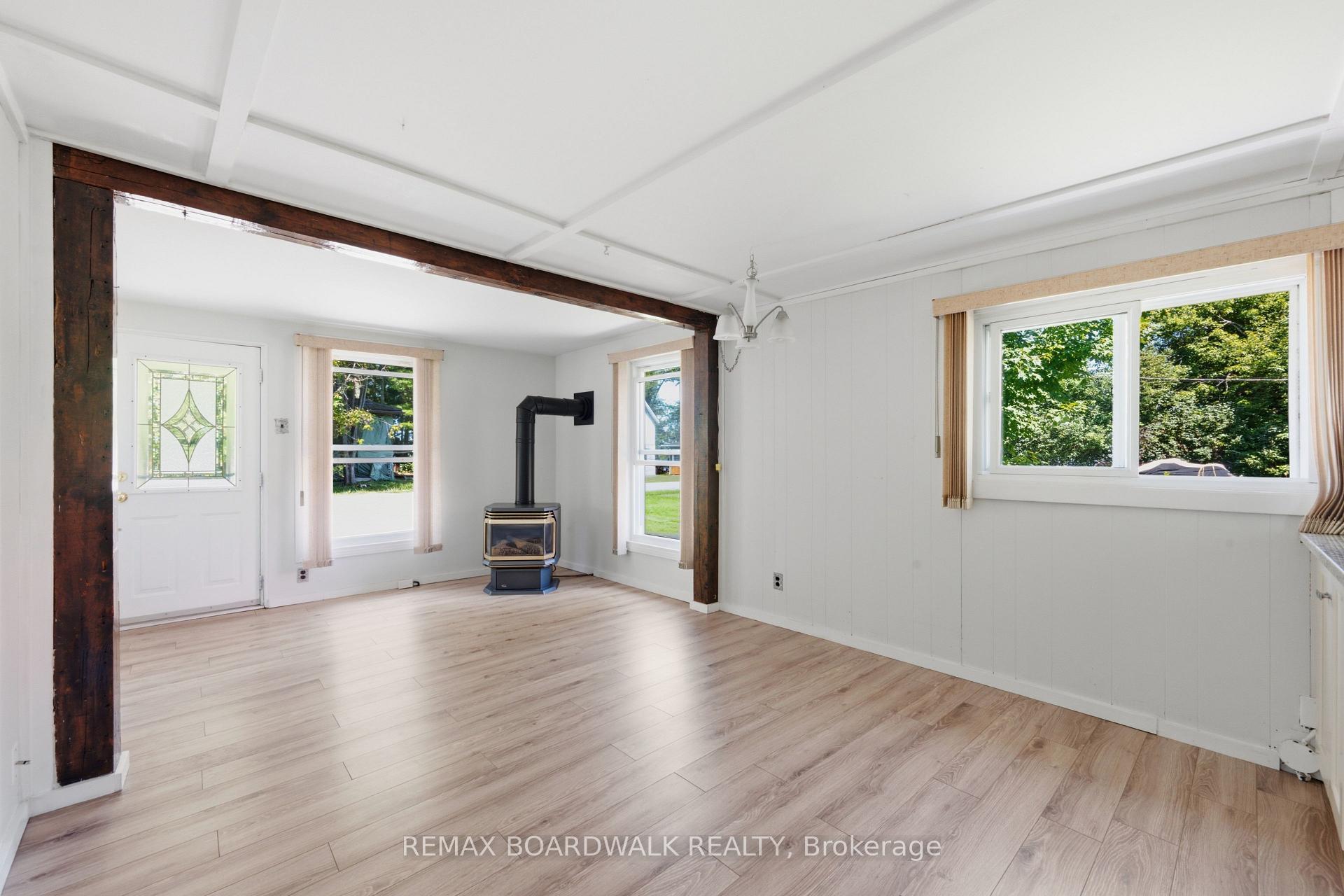 Photo 6 of 264 Birch Avenue, Beckwith, Beckwith Twp — HOMEH