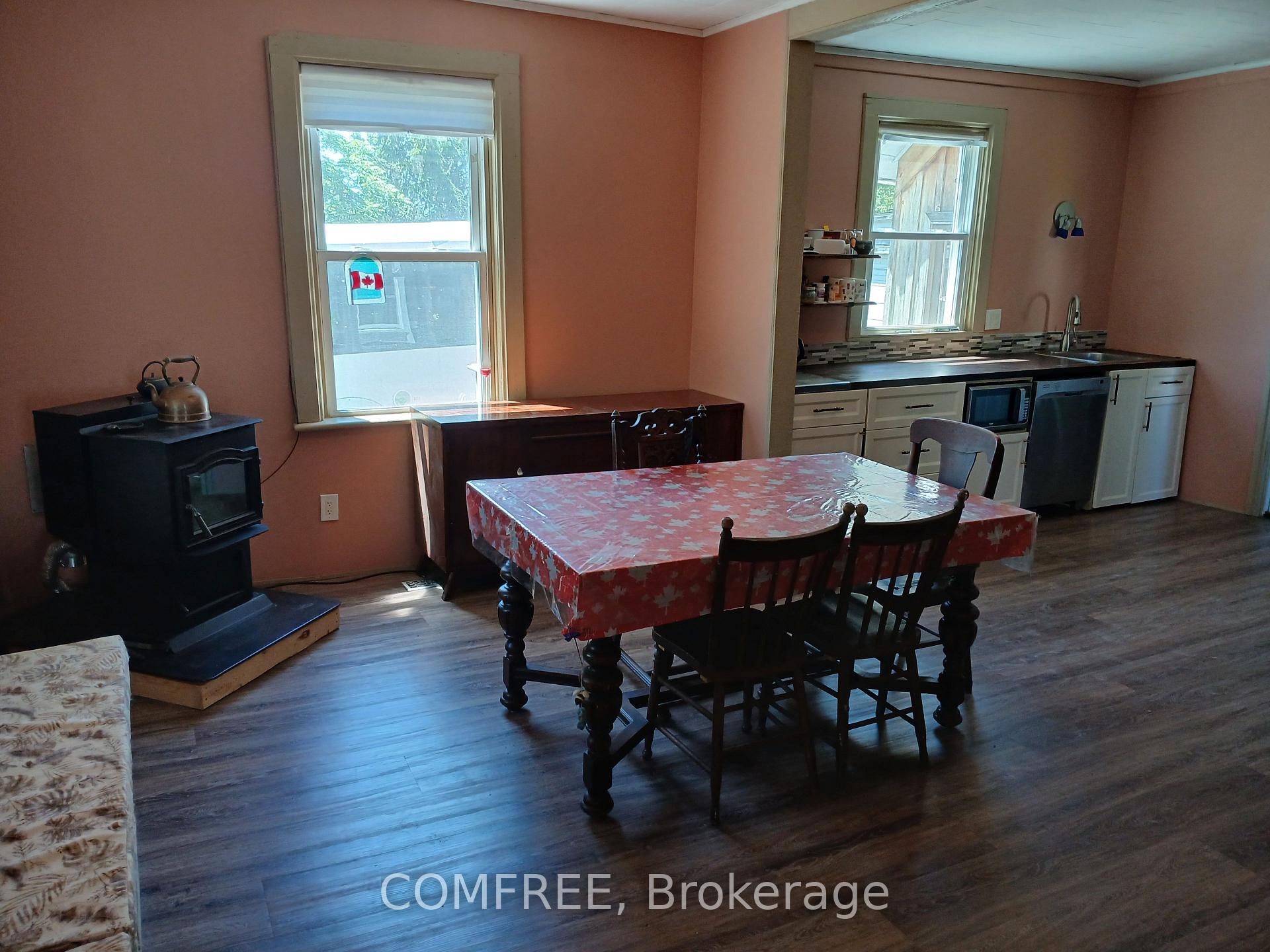 Photo 5 of 2 Miller Street, Lansdowne Village, Lansdowne Village — HOMEH