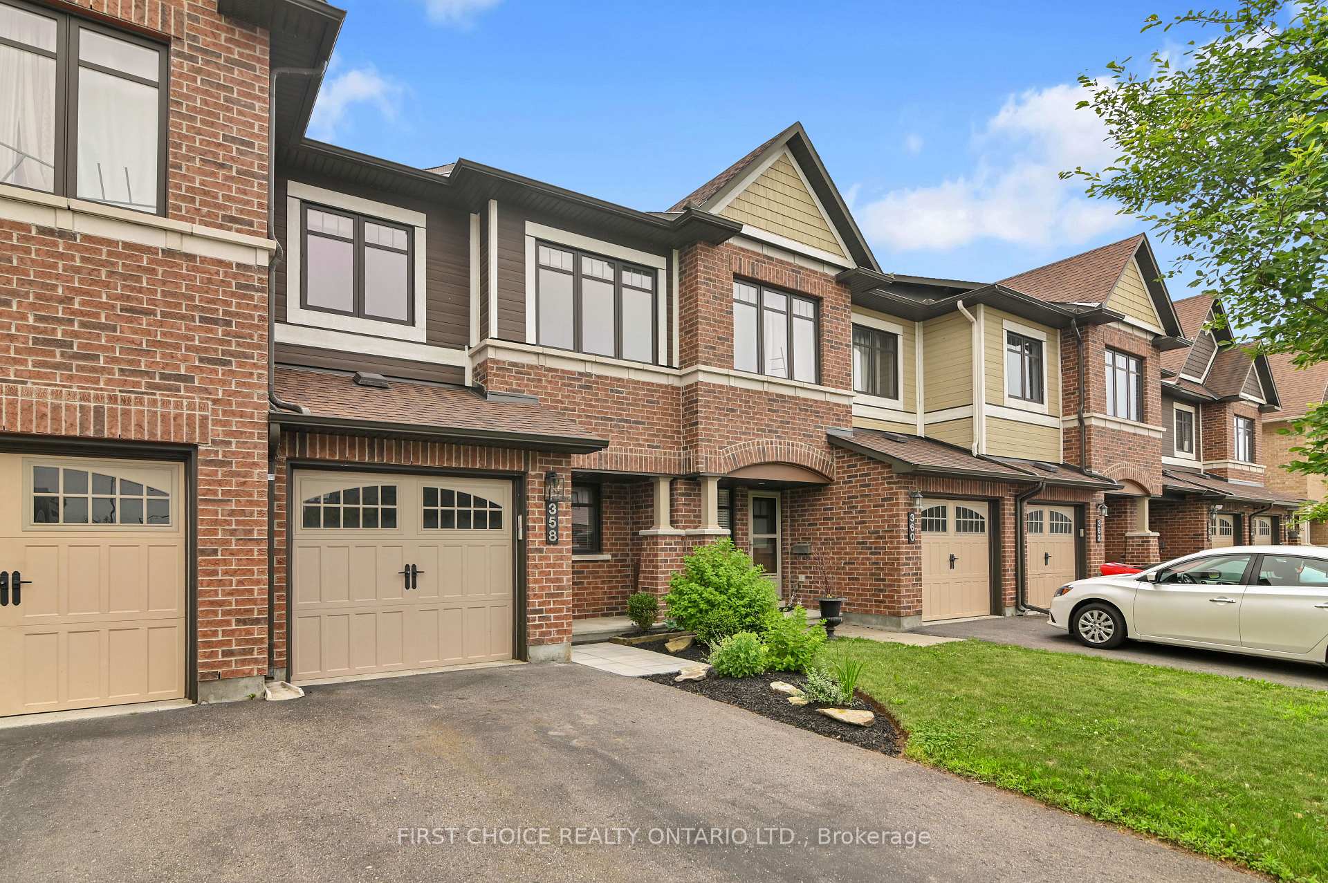 Photo 2 of 358 Gerry Lalonde Drive, Ottawa, Avalon West — HOMEH