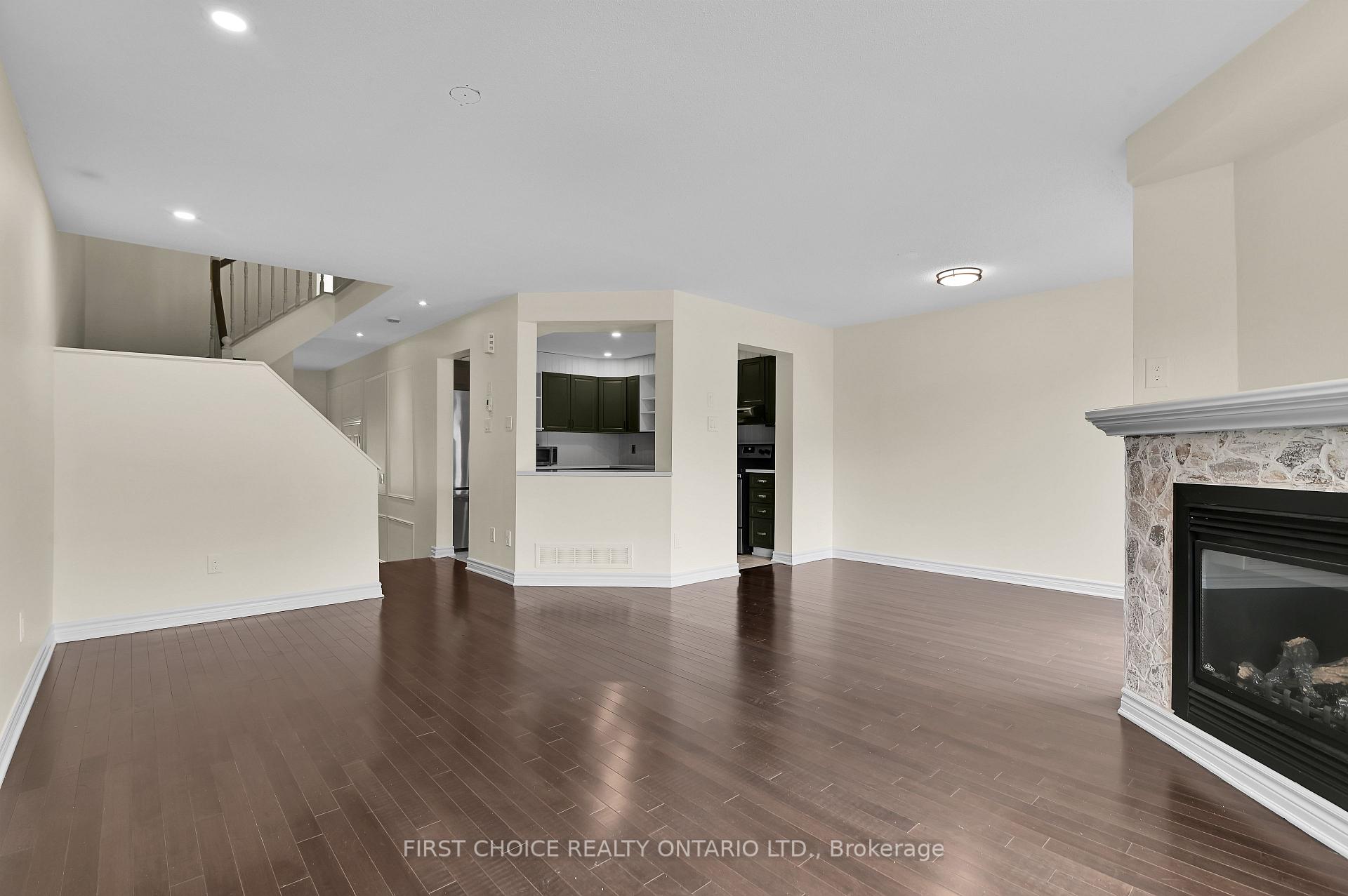 Photo 18 of 358 Gerry Lalonde Drive, Ottawa, Avalon West — HOMEH