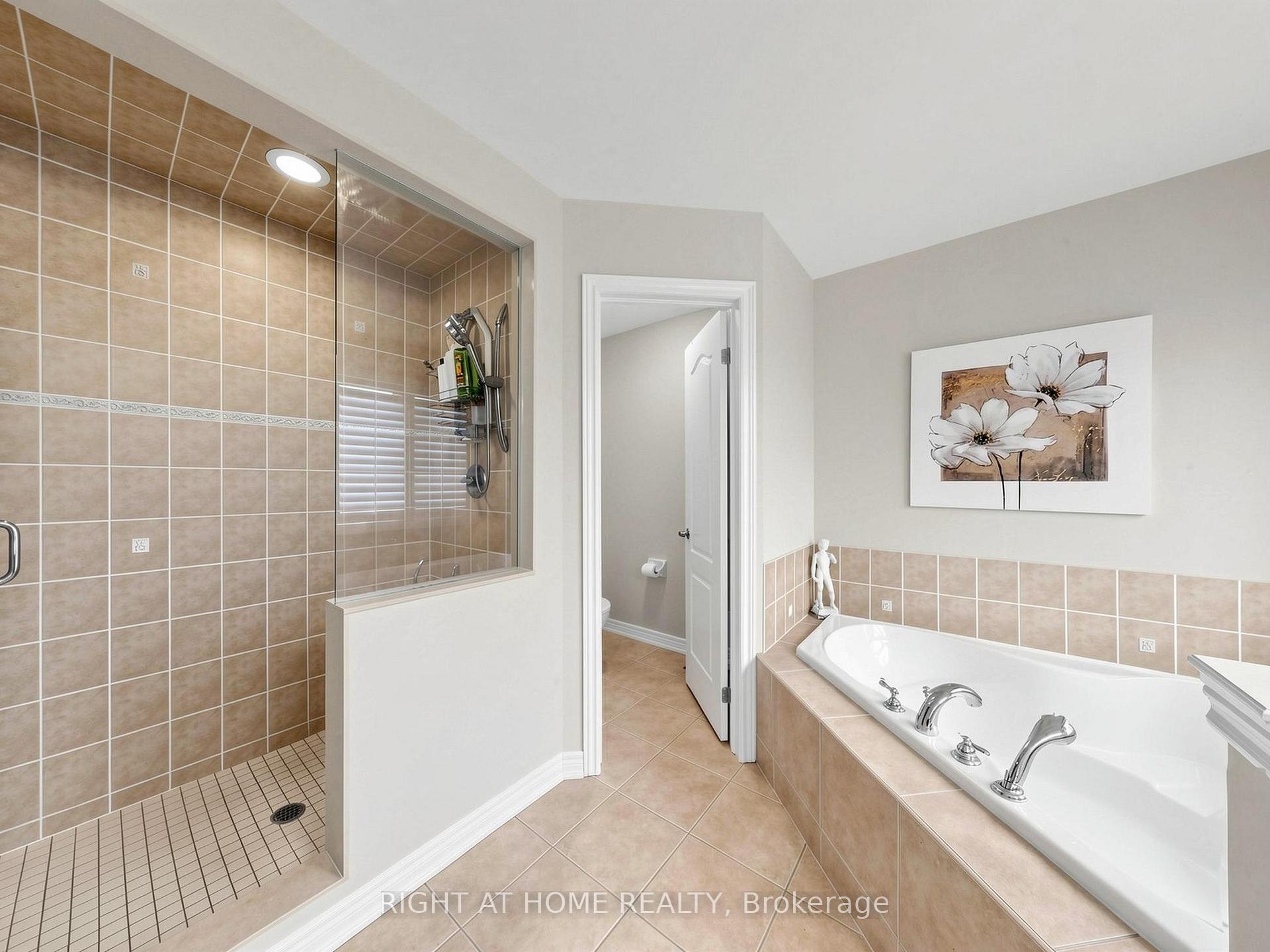 Photo 54 of 32 Lake Forest Drive, Richmond Hill, Jefferson — HOMEH