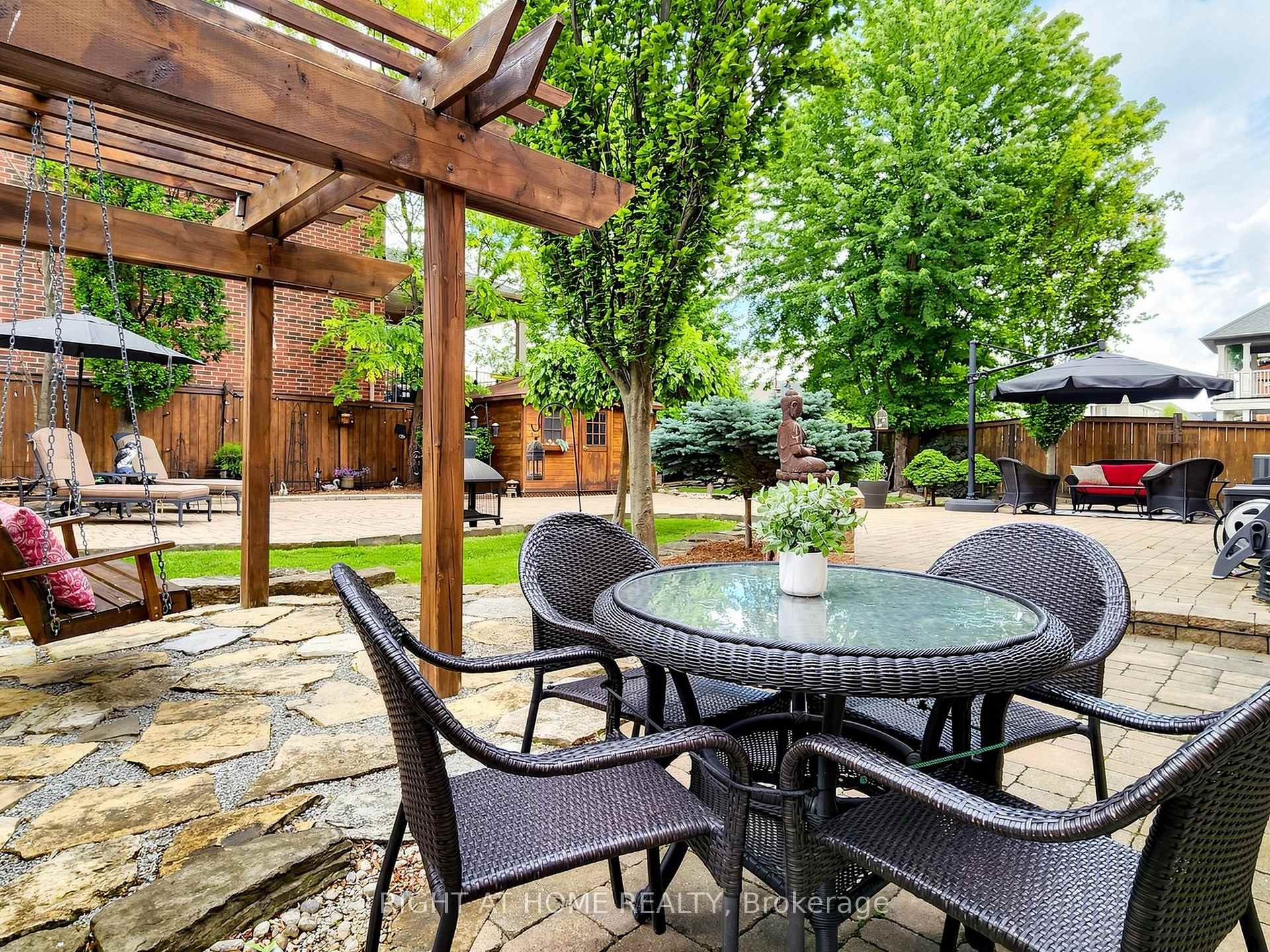 Photo 81 of 32 Lake Forest Drive, Richmond Hill, Jefferson — HOMEH