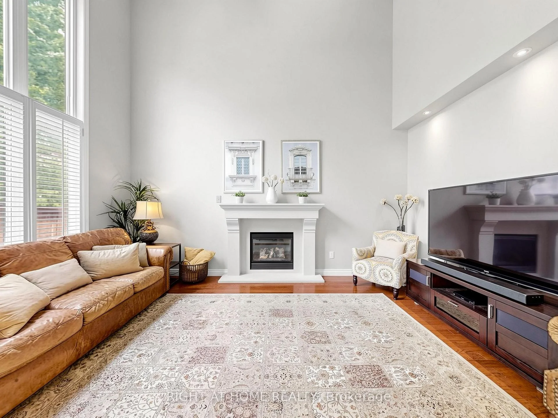 Photo 32 of 32 Lake Forest Drive, Richmond Hill, Jefferson — HOMEH