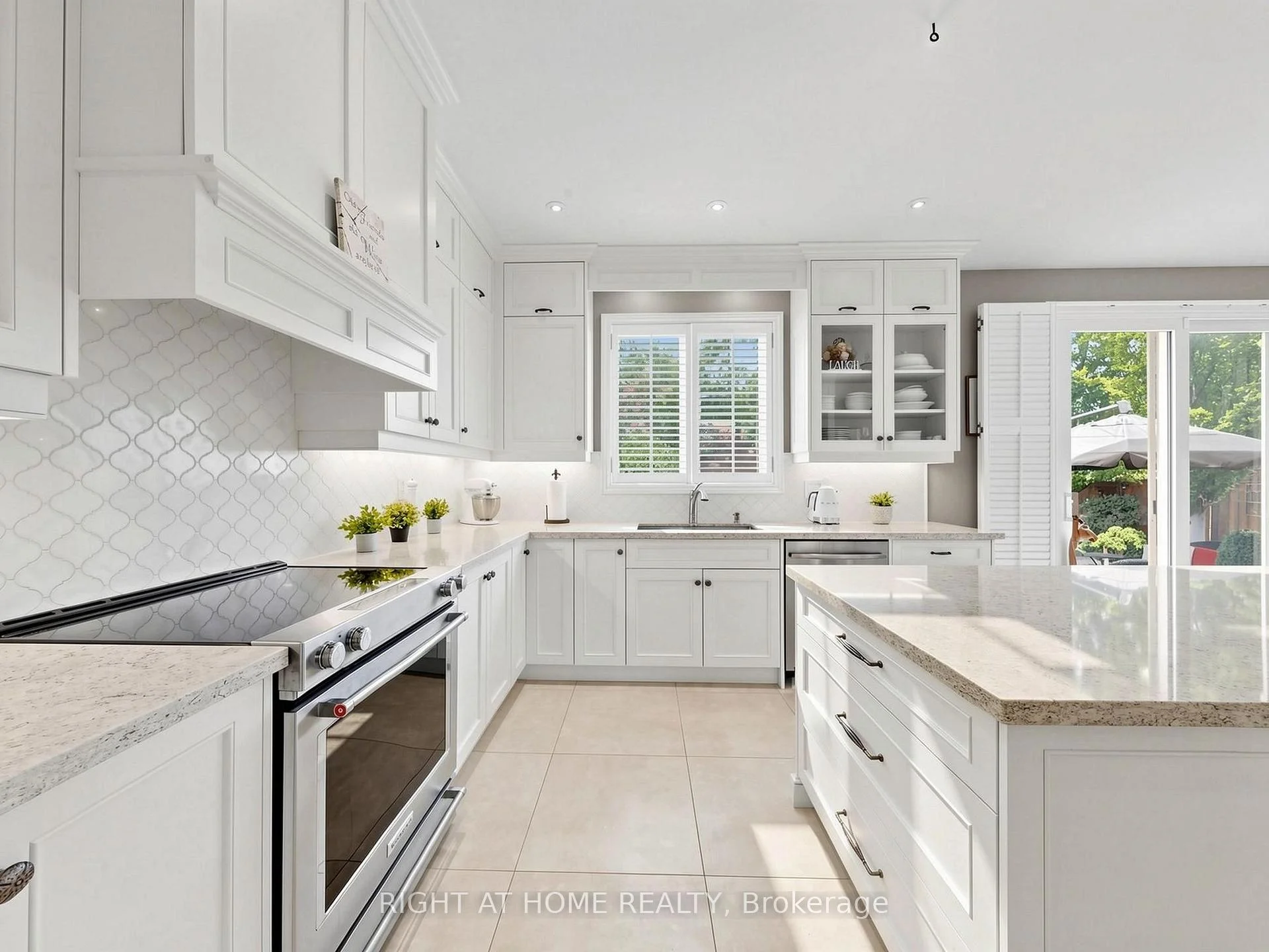 Photo 44 of 32 Lake Forest Drive, Richmond Hill, Jefferson — HOMEH