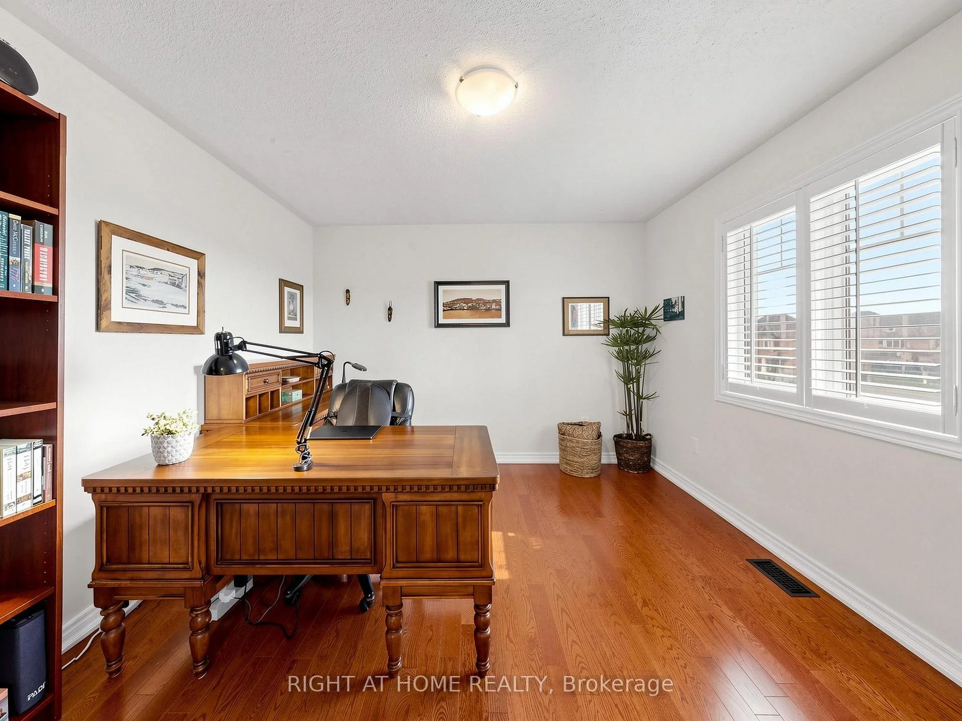 Photo 82 of 32 Lake Forest Drive, Richmond Hill, Jefferson — HOMEH