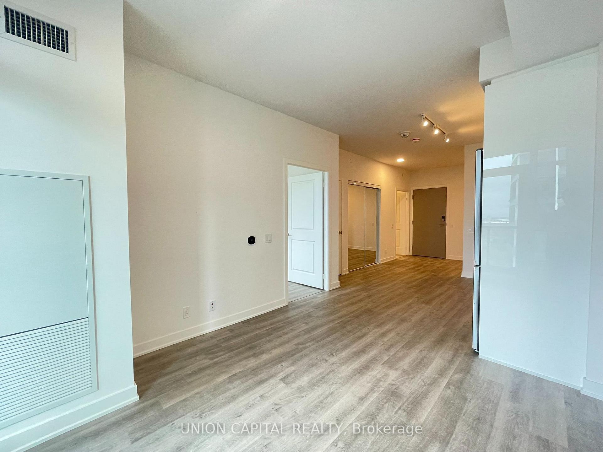 Photo 24 of Unit 1403, 50 Upper Mall Way, Vaughan, Brownridge — HOMEH