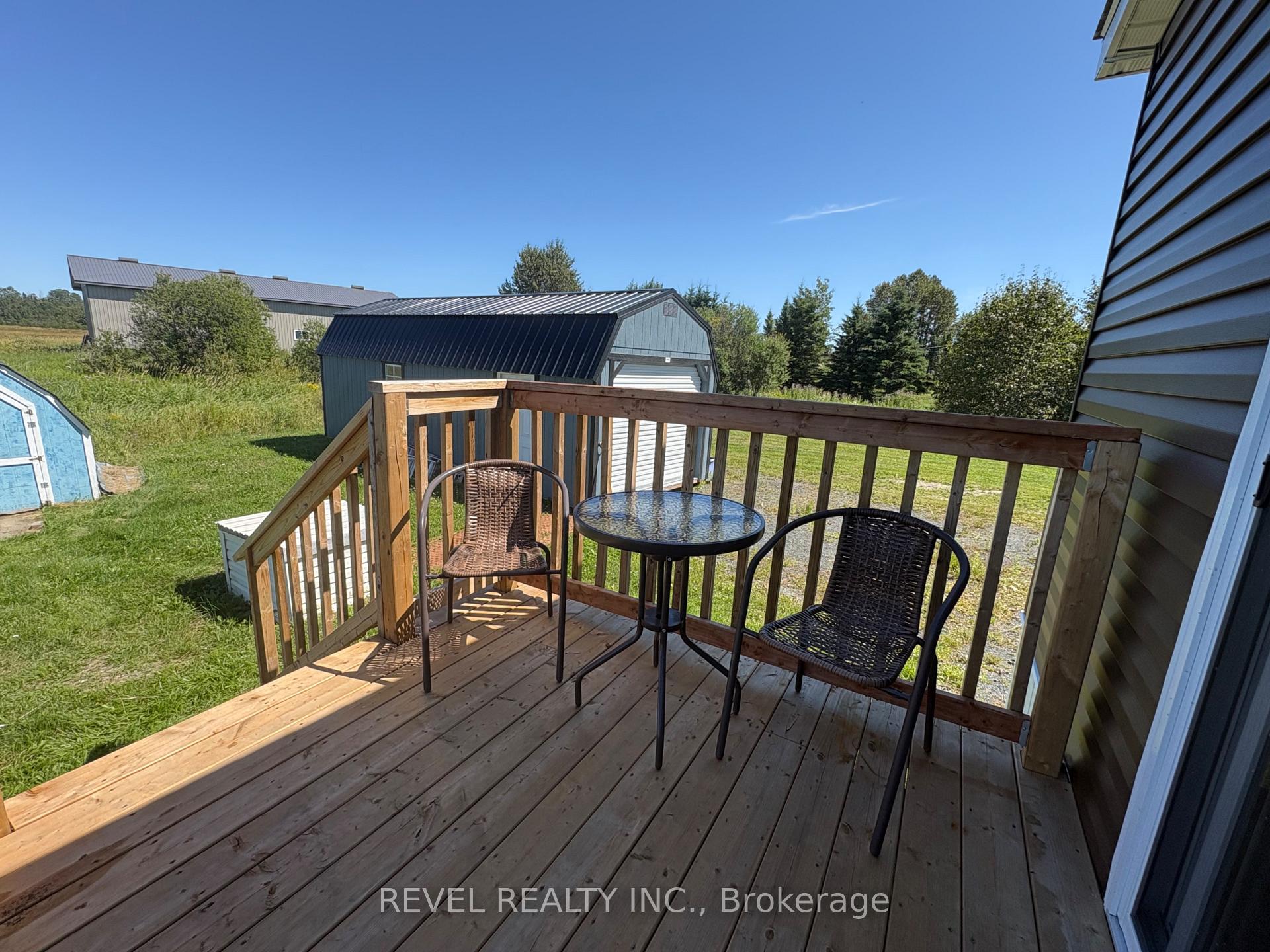 Photo 19 of 585 Conc 6 & 7 Concession, Cochrane — HOMEH