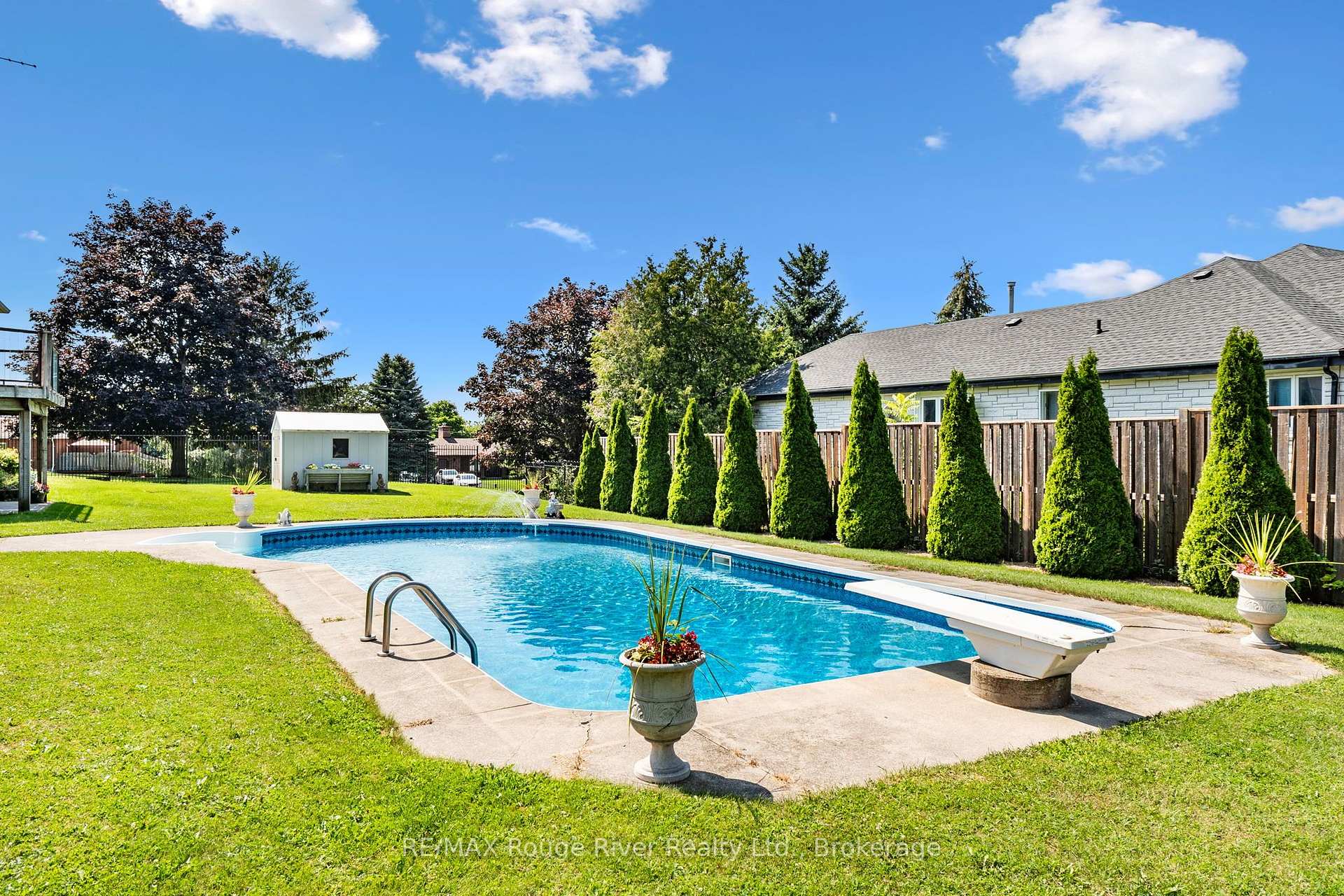 Photo 2 of 41 Stoneridge Road, Hamilton Township, Rural Hamilton — HOMEH