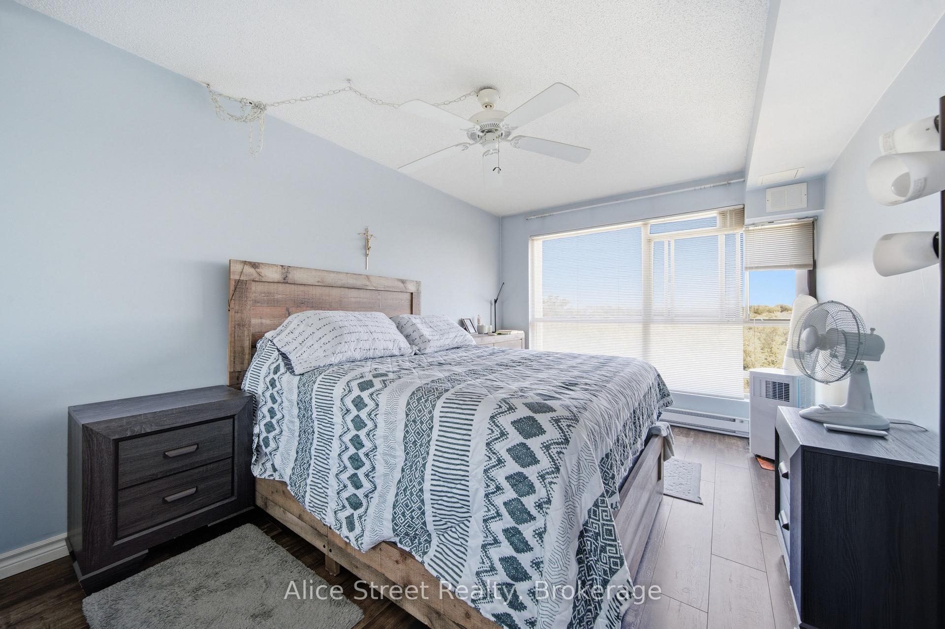 Photo 16 of Unit 607, 358 Waterloo Avenue, Guelph, Junction/Onward Willow — HOMEH