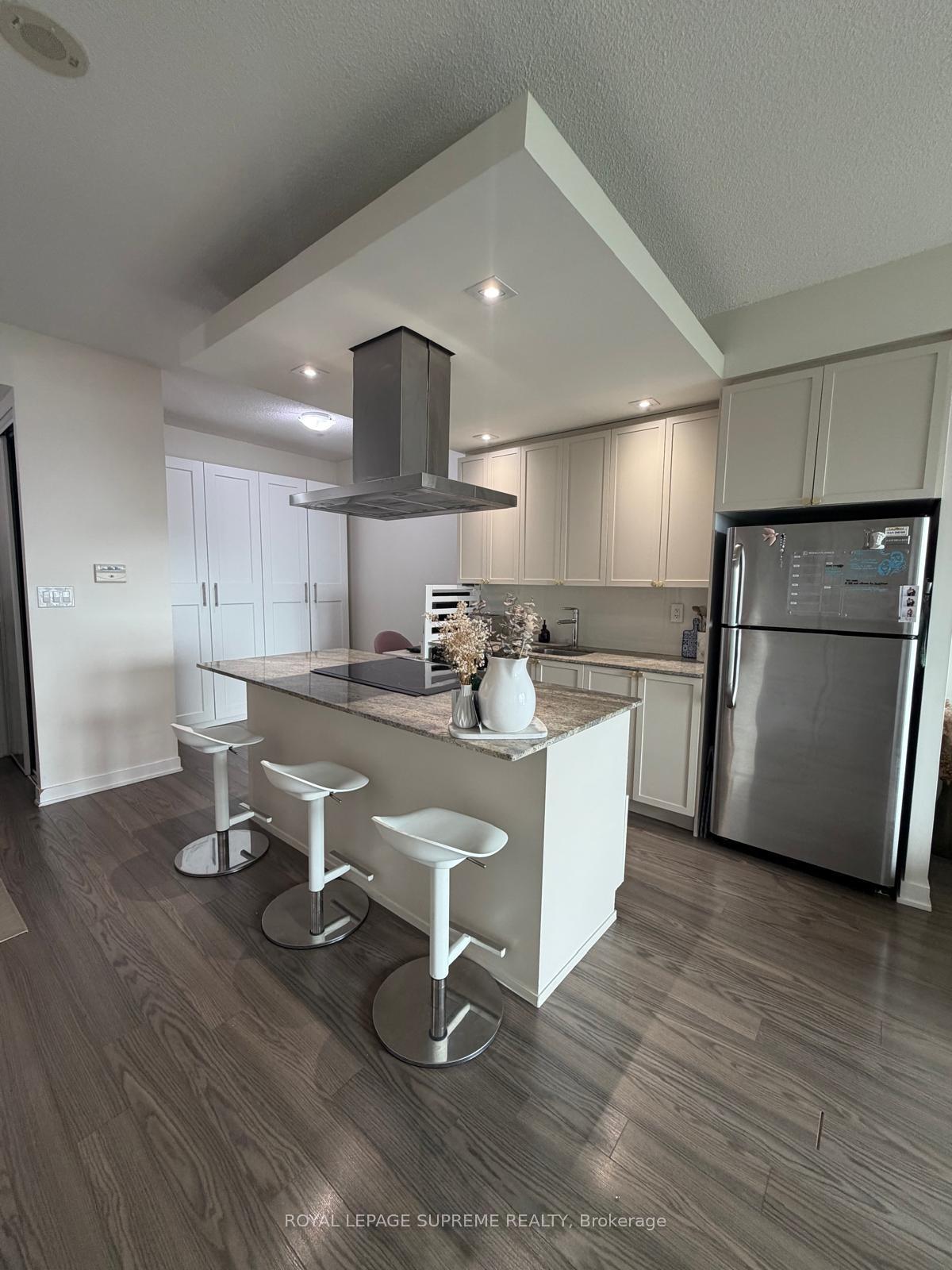 Photo 4 of Unit 1429, 165 Legion Road, Etobicoke, Mimico — HOMEH
