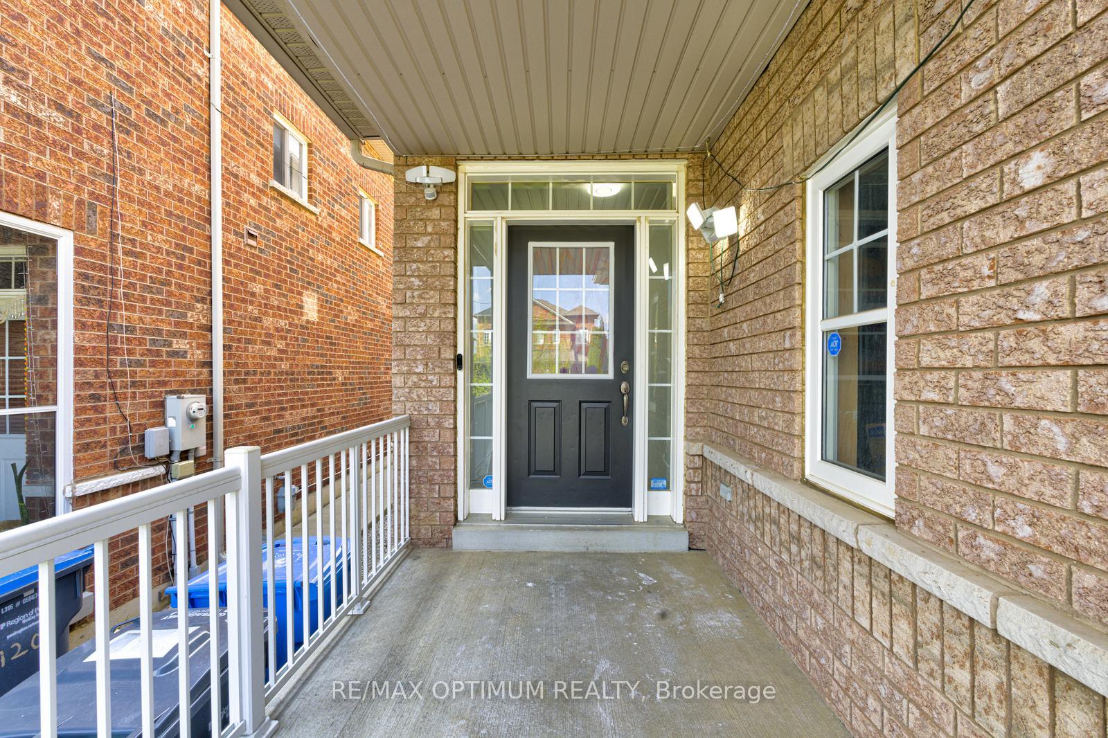 Photo 6 of 118 Nathaniel Crescent, Brampton, Bram West — HOMEH