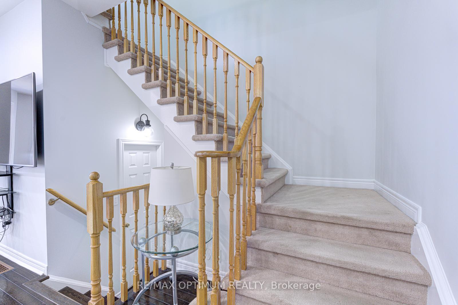 Photo 25 of 118 Nathaniel Crescent, Brampton, Bram West — HOMEH