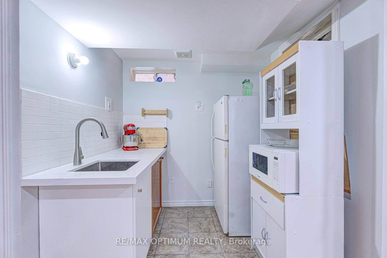 Photo 38 of 118 Nathaniel Crescent, Brampton, Bram West — HOMEH