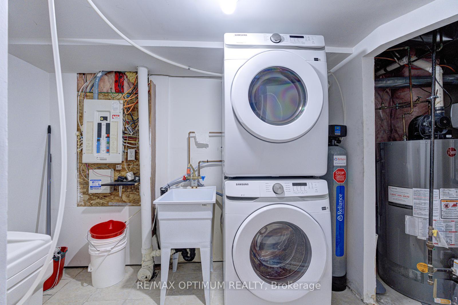 Photo 41 of 118 Nathaniel Crescent, Brampton, Bram West — HOMEH