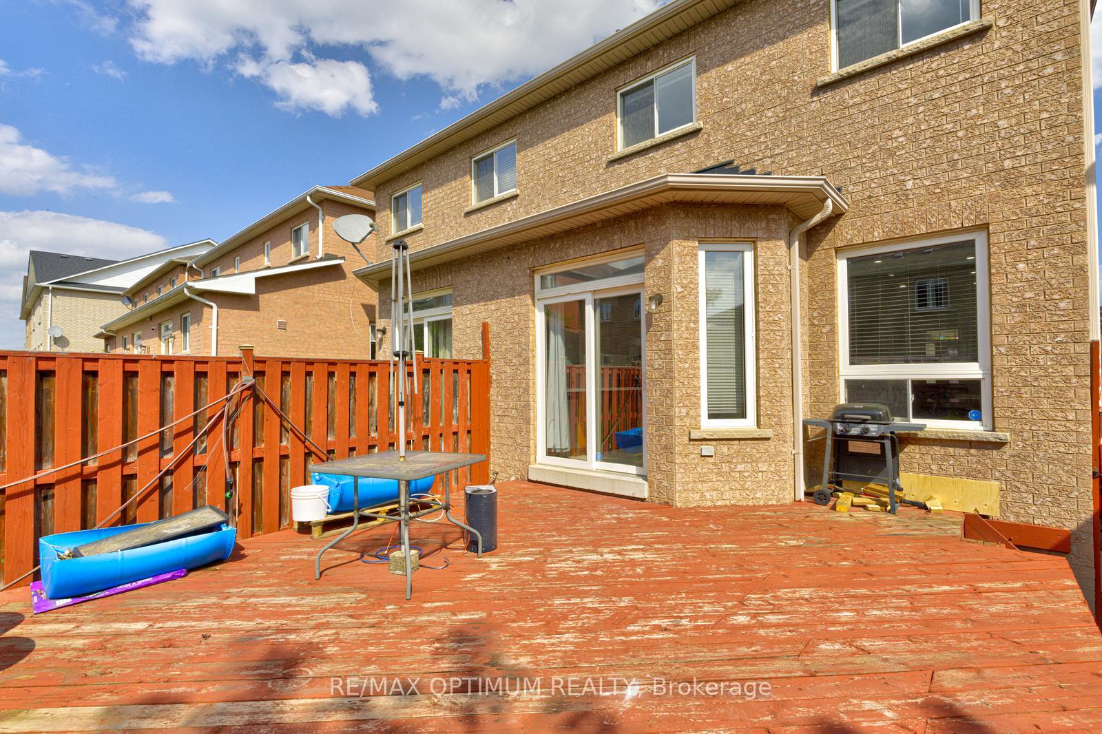 Photo 42 of 118 Nathaniel Crescent, Brampton, Bram West — HOMEH