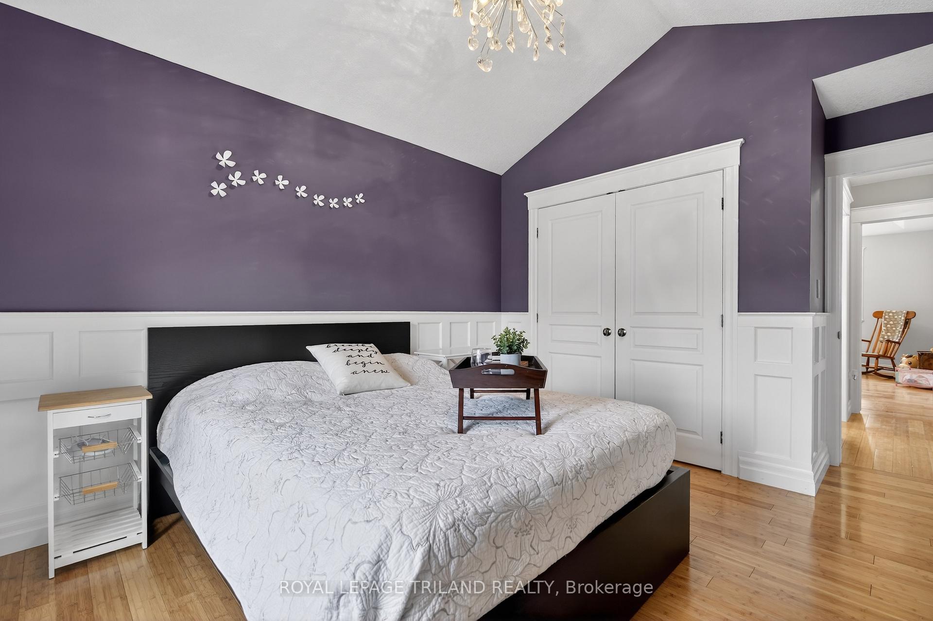 Photo 14 of 24 Earlscourt Terrace, Middlesex Centre, Kilworth — HOMEH