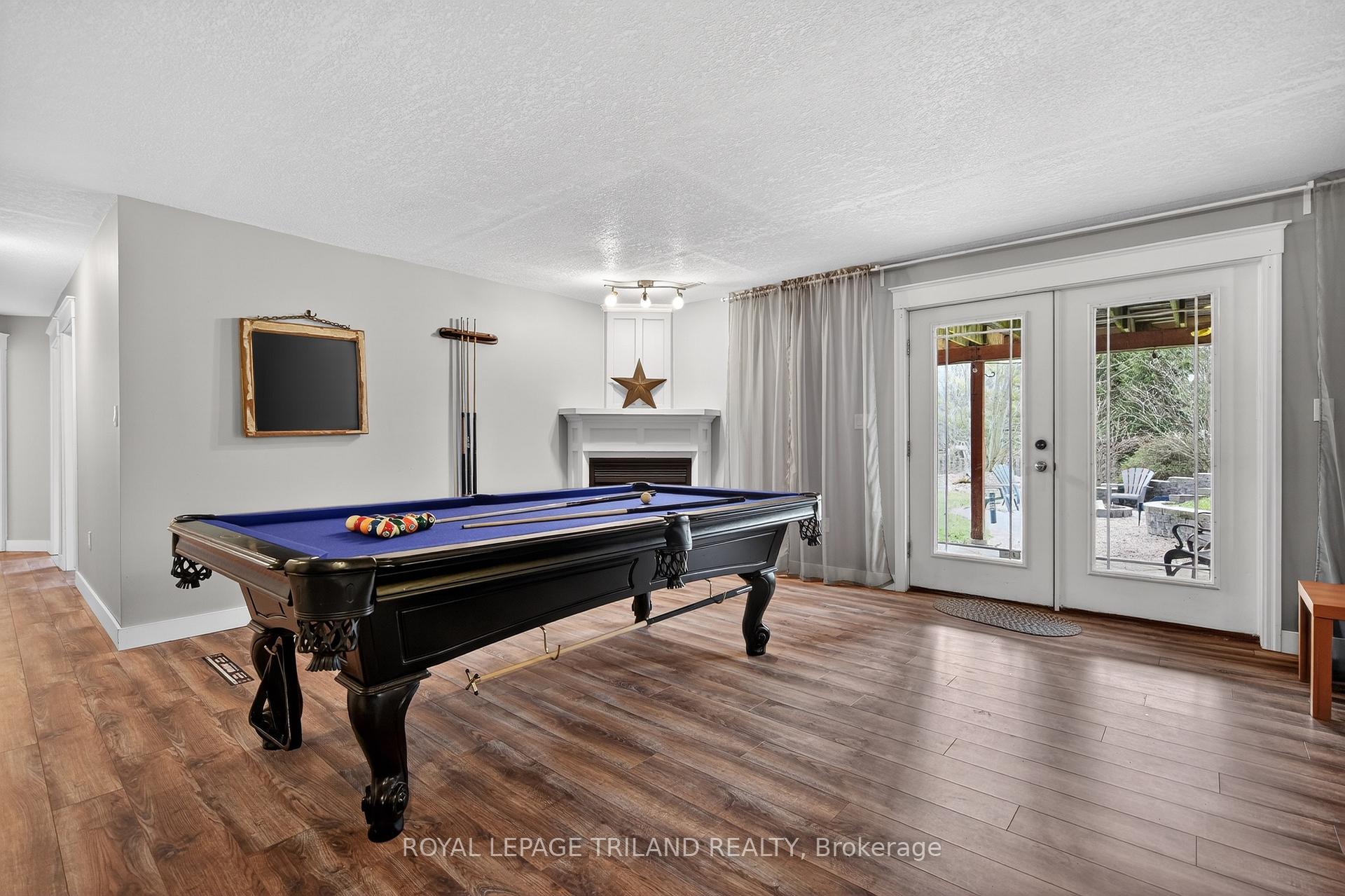 Photo 21 of 24 Earlscourt Terrace, Middlesex Centre, Kilworth — HOMEH