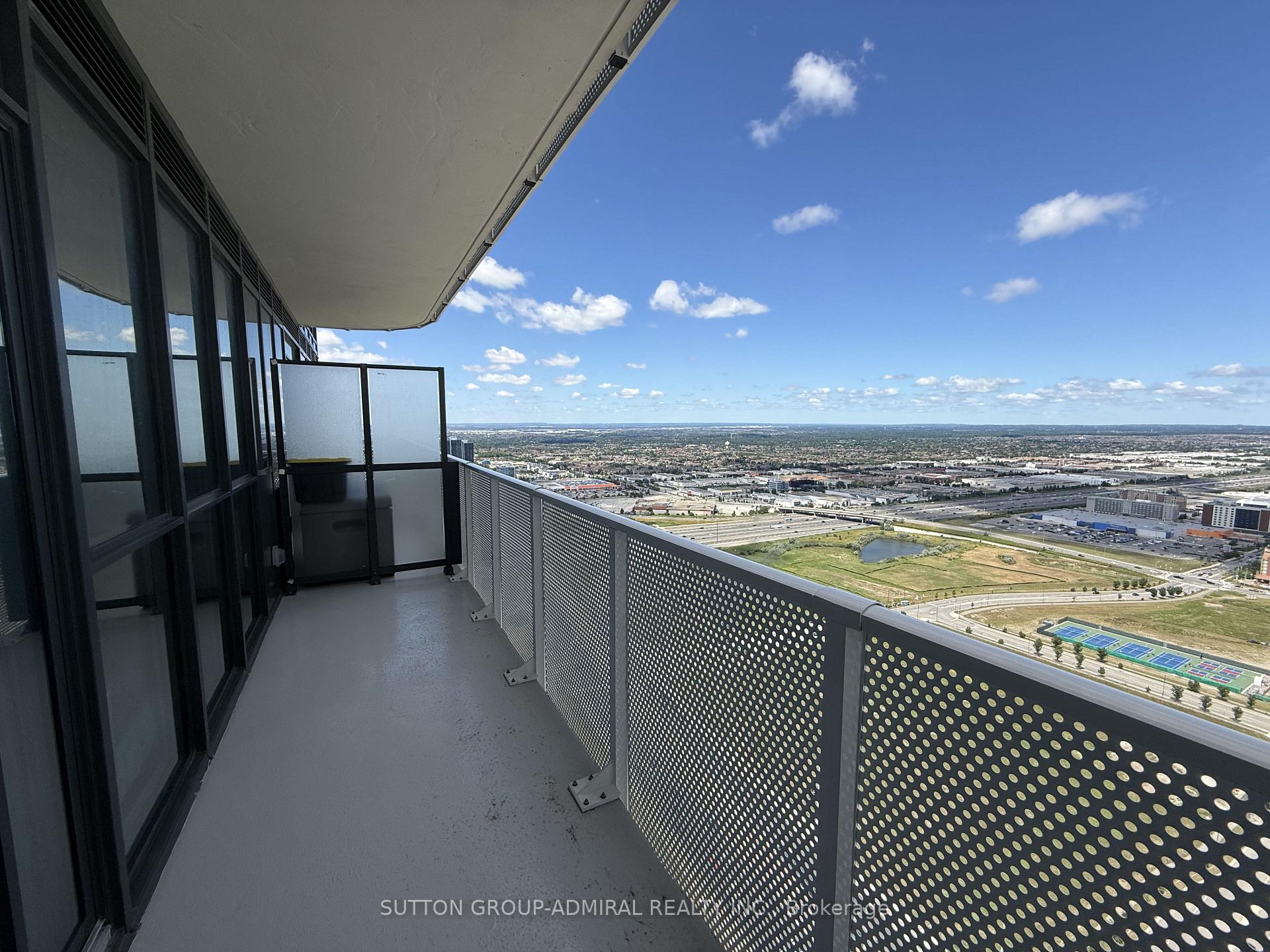 Photo 7 of Unit 5112, 195 Commerce Street, Vaughan, Vaughan Corporate Centre — HOMEH