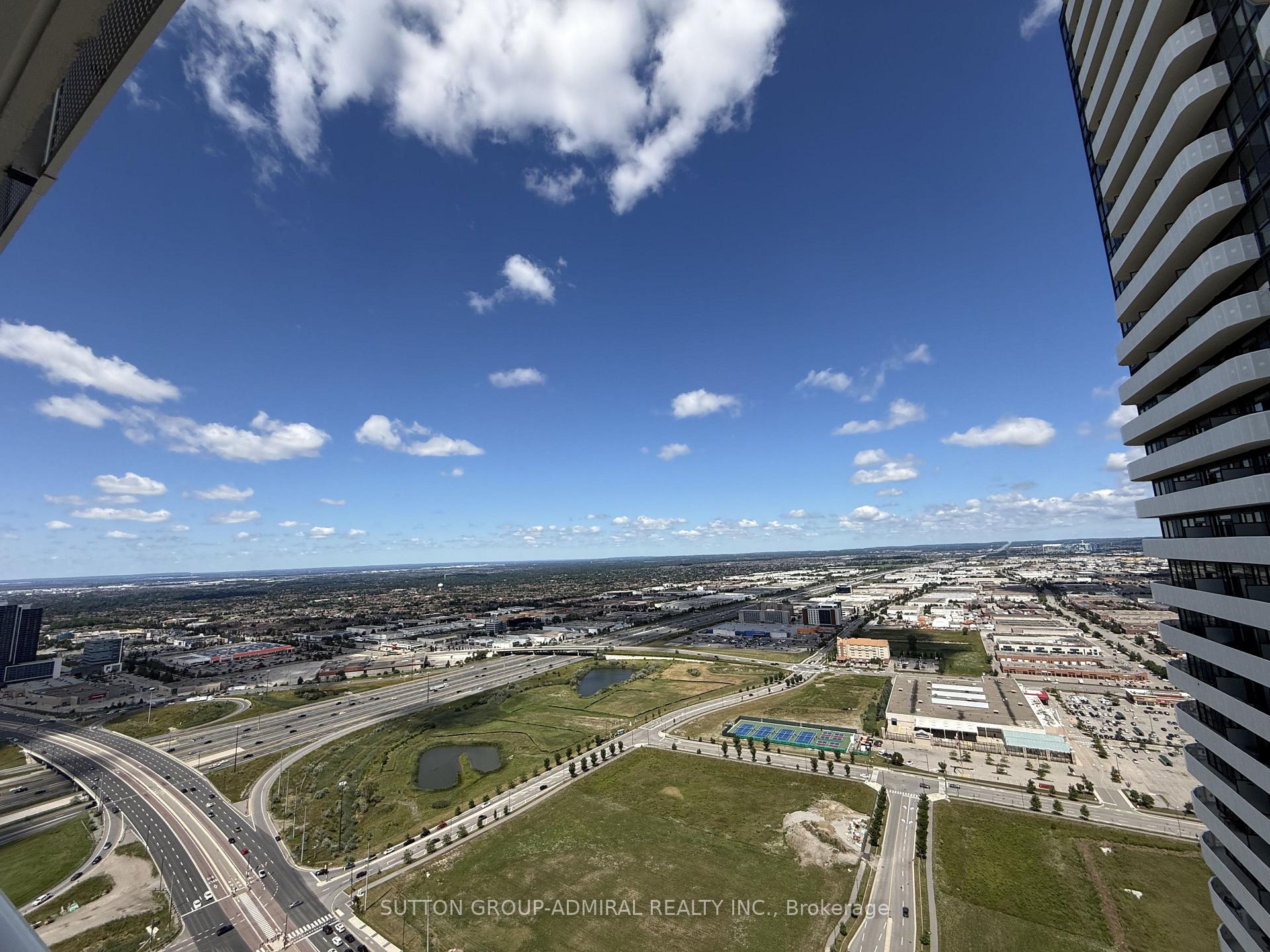 Photo 8 of Unit 5112, 195 Commerce Street, Vaughan, Vaughan Corporate Centre — HOMEH