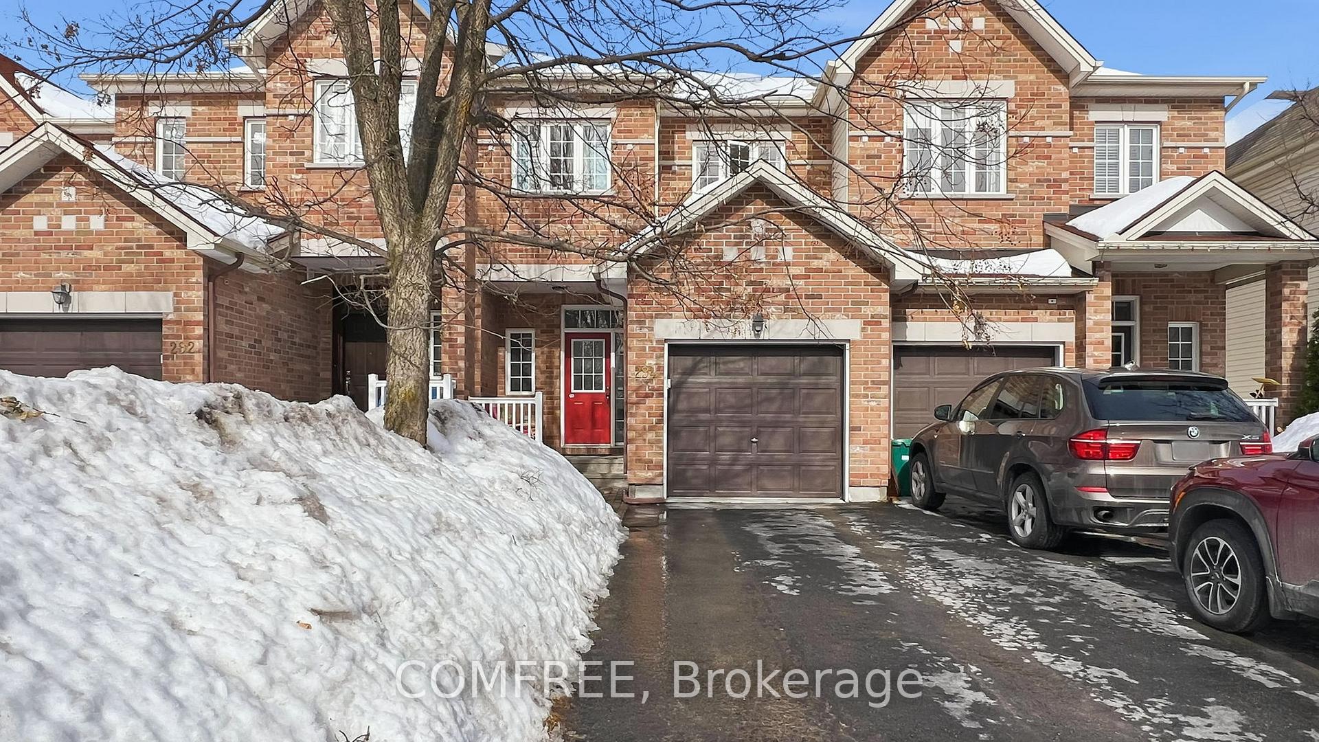 Photo 2 of 294 Waymark Crescent, Ottawa, Kanata - Emerald Meadows/Trailwest — HOMEH