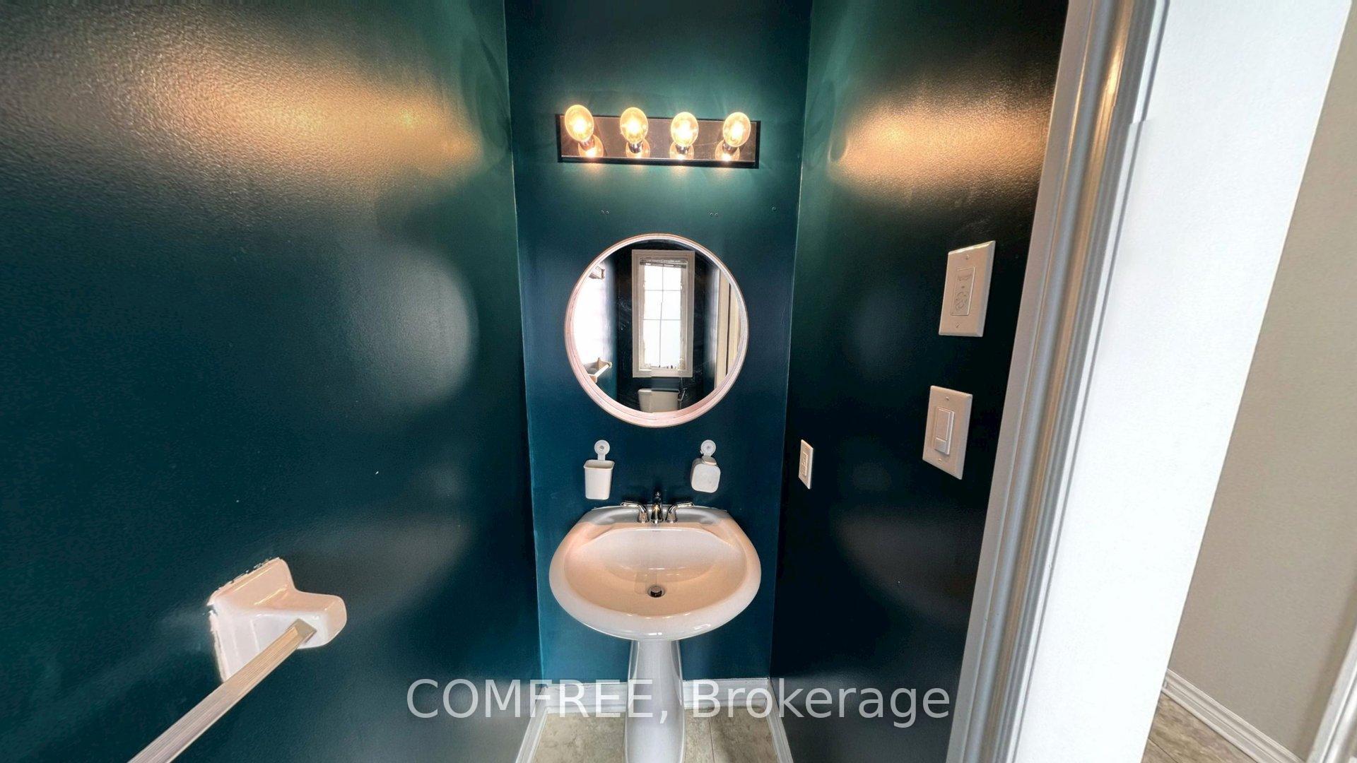 Photo 5 of 294 Waymark Crescent, Ottawa, Kanata - Emerald Meadows/Trailwest — HOMEH