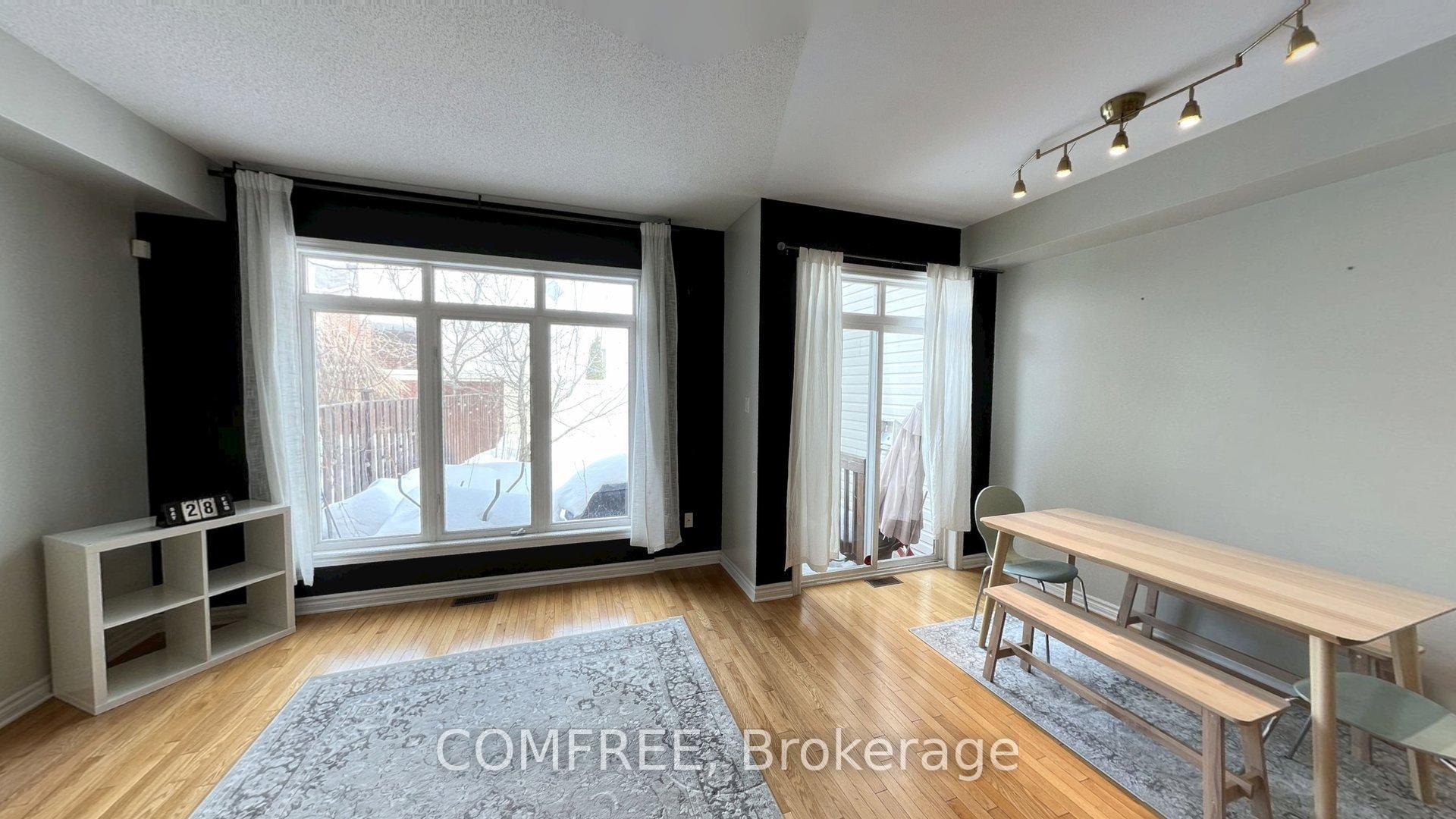 Photo 10 of 294 Waymark Crescent, Ottawa, Kanata - Emerald Meadows/Trailwest — HOMEH
