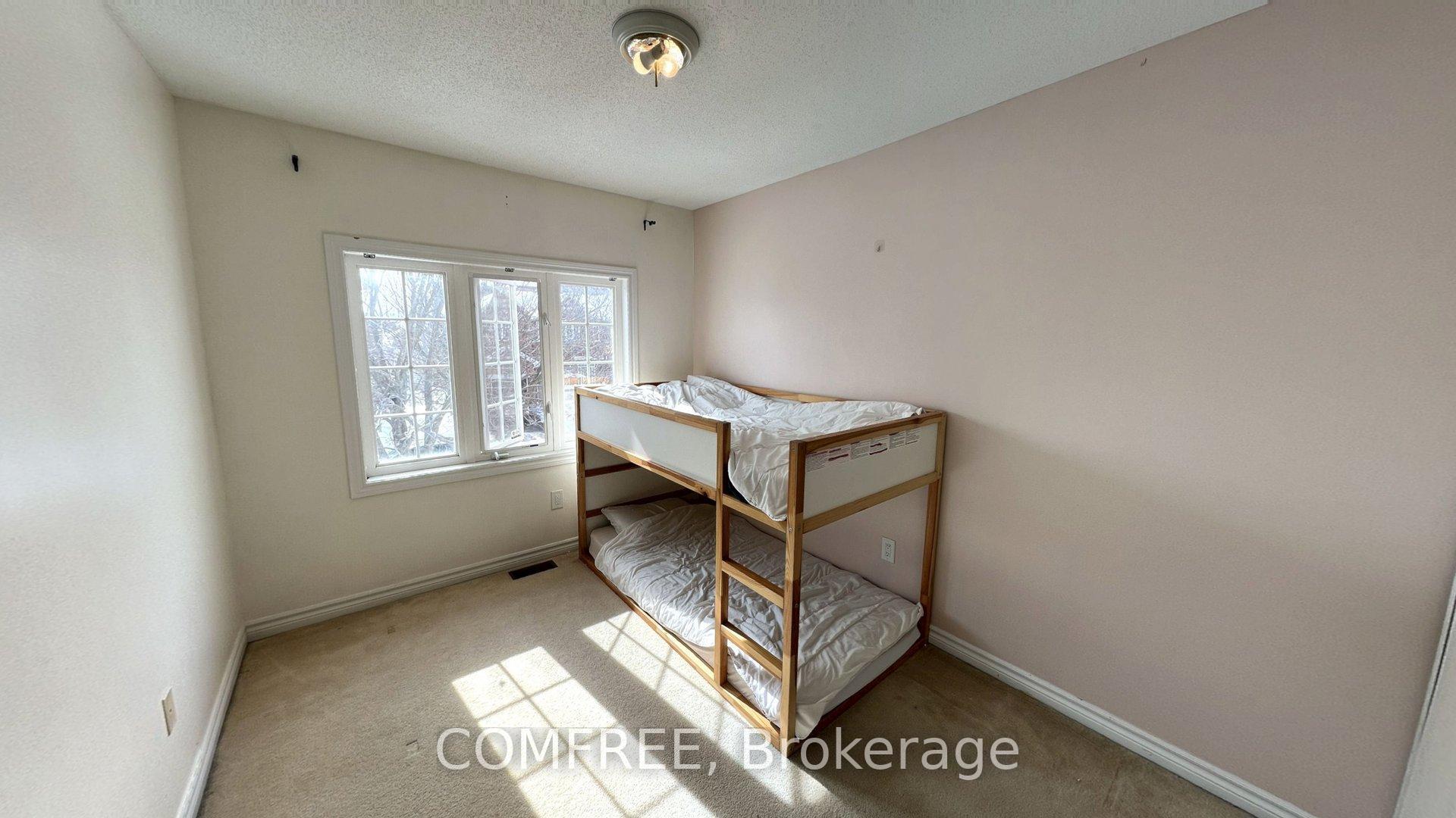 Photo 15 of 294 Waymark Crescent, Ottawa, Kanata - Emerald Meadows/Trailwest — HOMEH