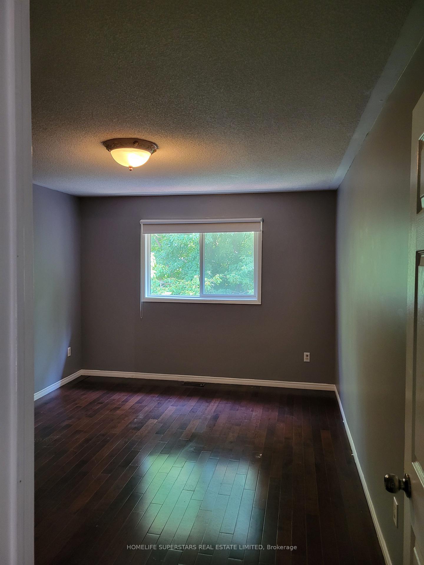 Photo 10 of 3784 Forest Bluff Crescent, Mississauga, Lisgar — HOMEH