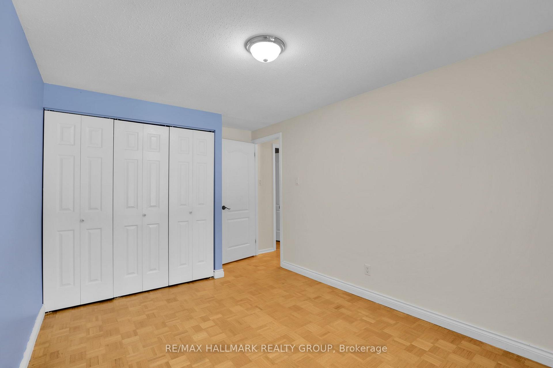 Photo 22 of 45 Larkin Drive, Ottawa, Barrhaven - Pheasant Run — HOMEH