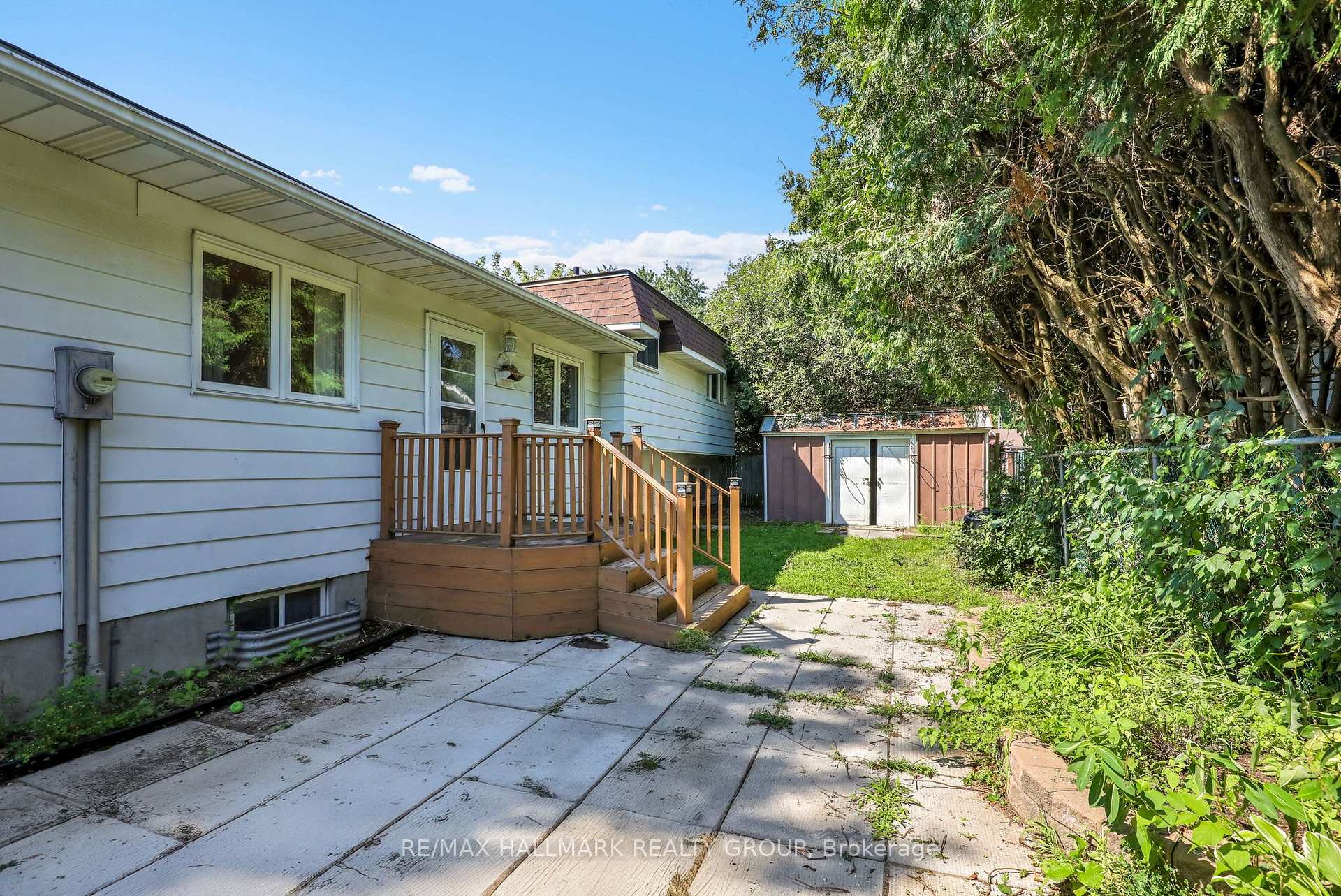 Photo 34 of 45 Larkin Drive, Ottawa, Barrhaven - Pheasant Run — HOMEH