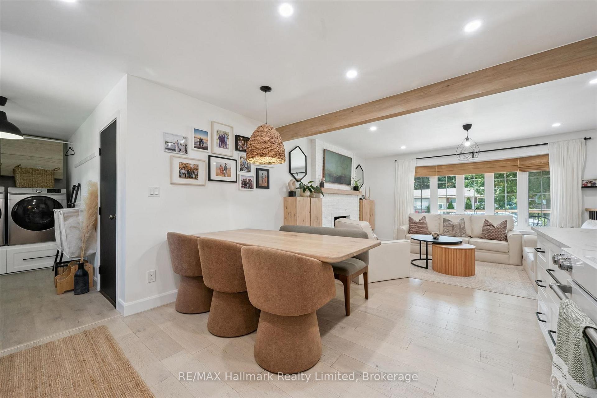 Photo 15 of 35 Matthew Drive, Guelph, Willow West/Sugarbush/West Acres — HOMEH