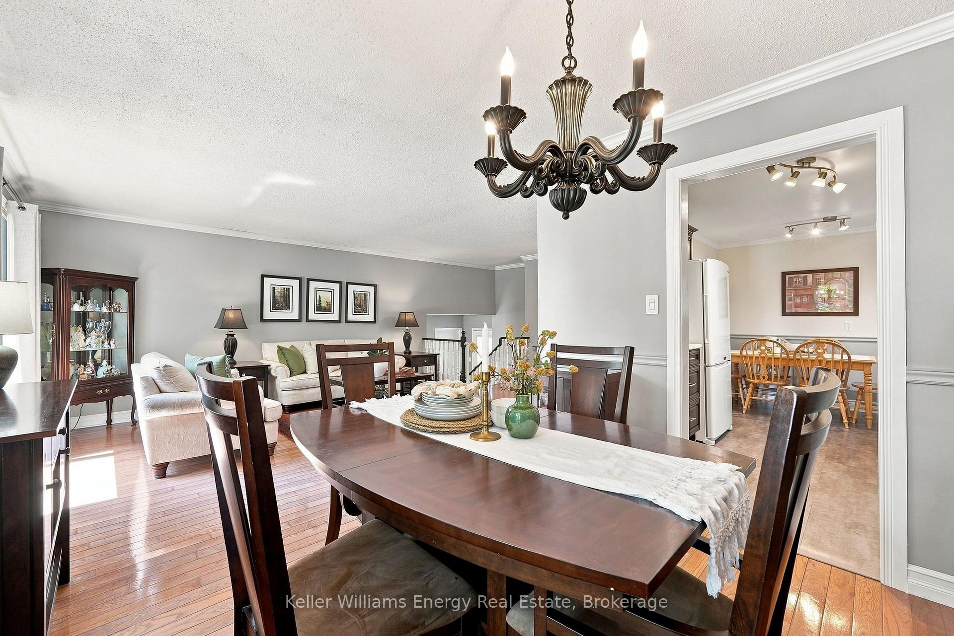 Photo 13 of 860 Copperfield Drive, Oshawa, Eastdale — HOMEH