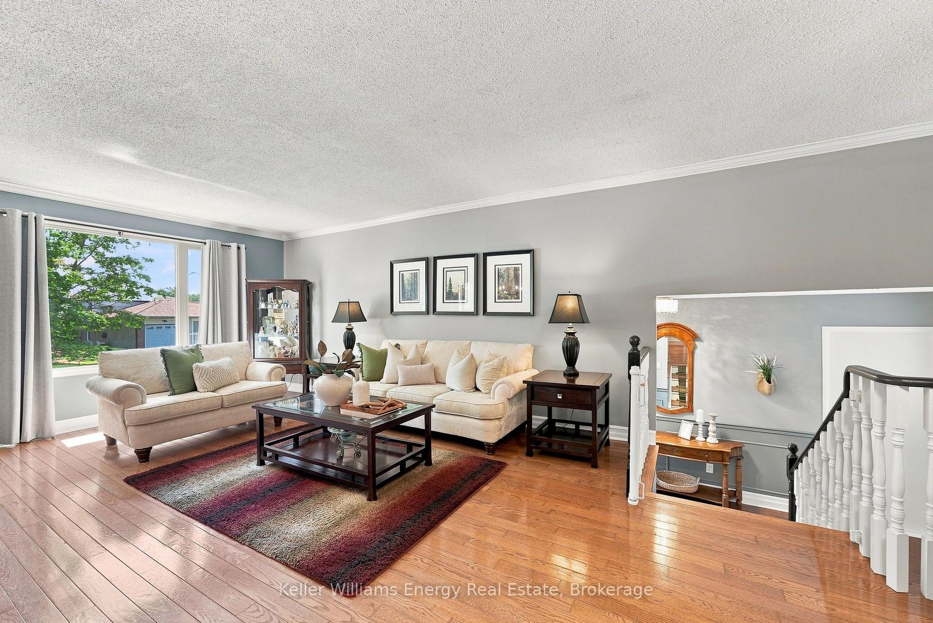 Photo 18 of 860 Copperfield Drive, Oshawa, Eastdale — HOMEH