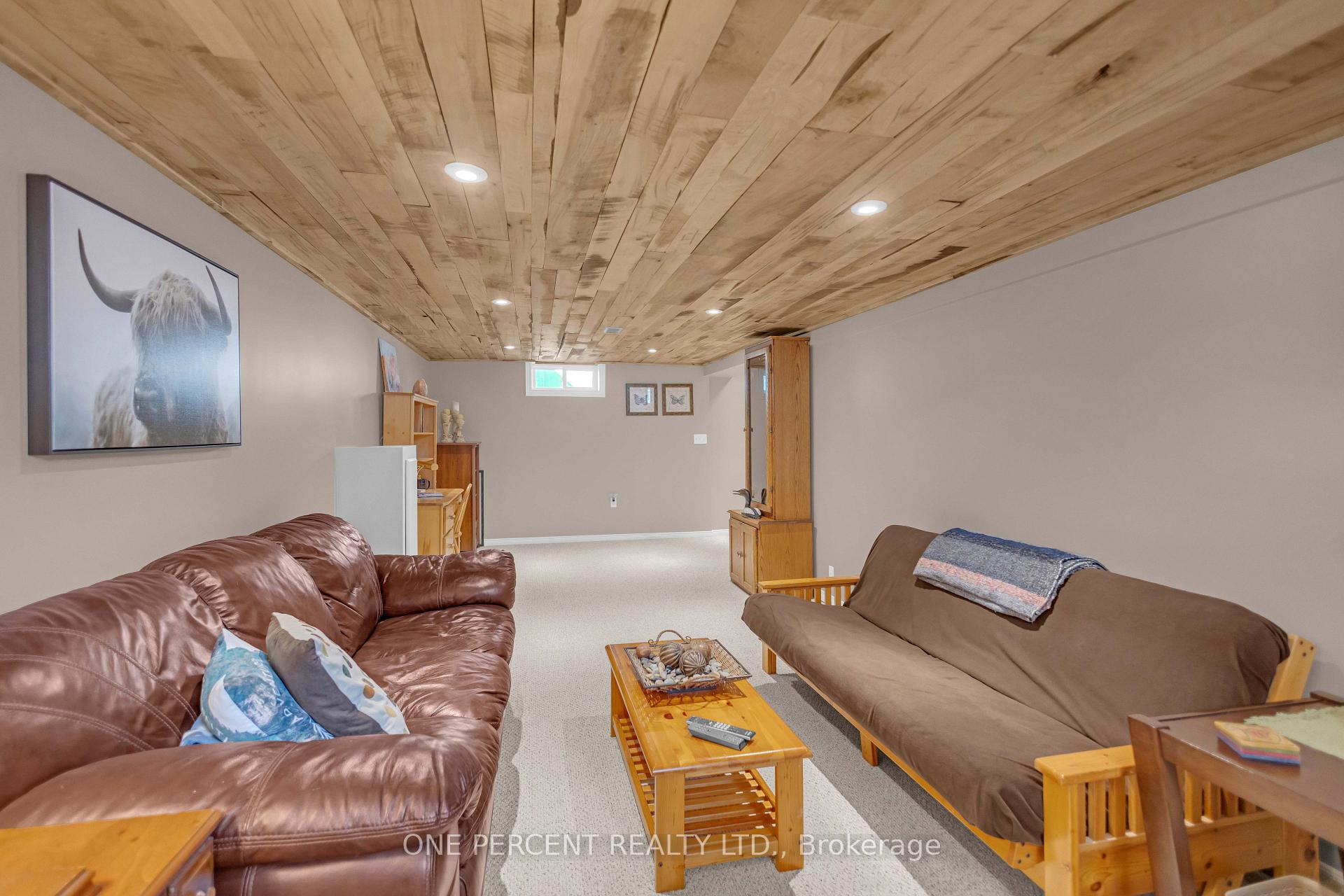 Photo 34 of 71 Alexander Drive, Brantford, Holmesdale-Lansdowne — HOMEH