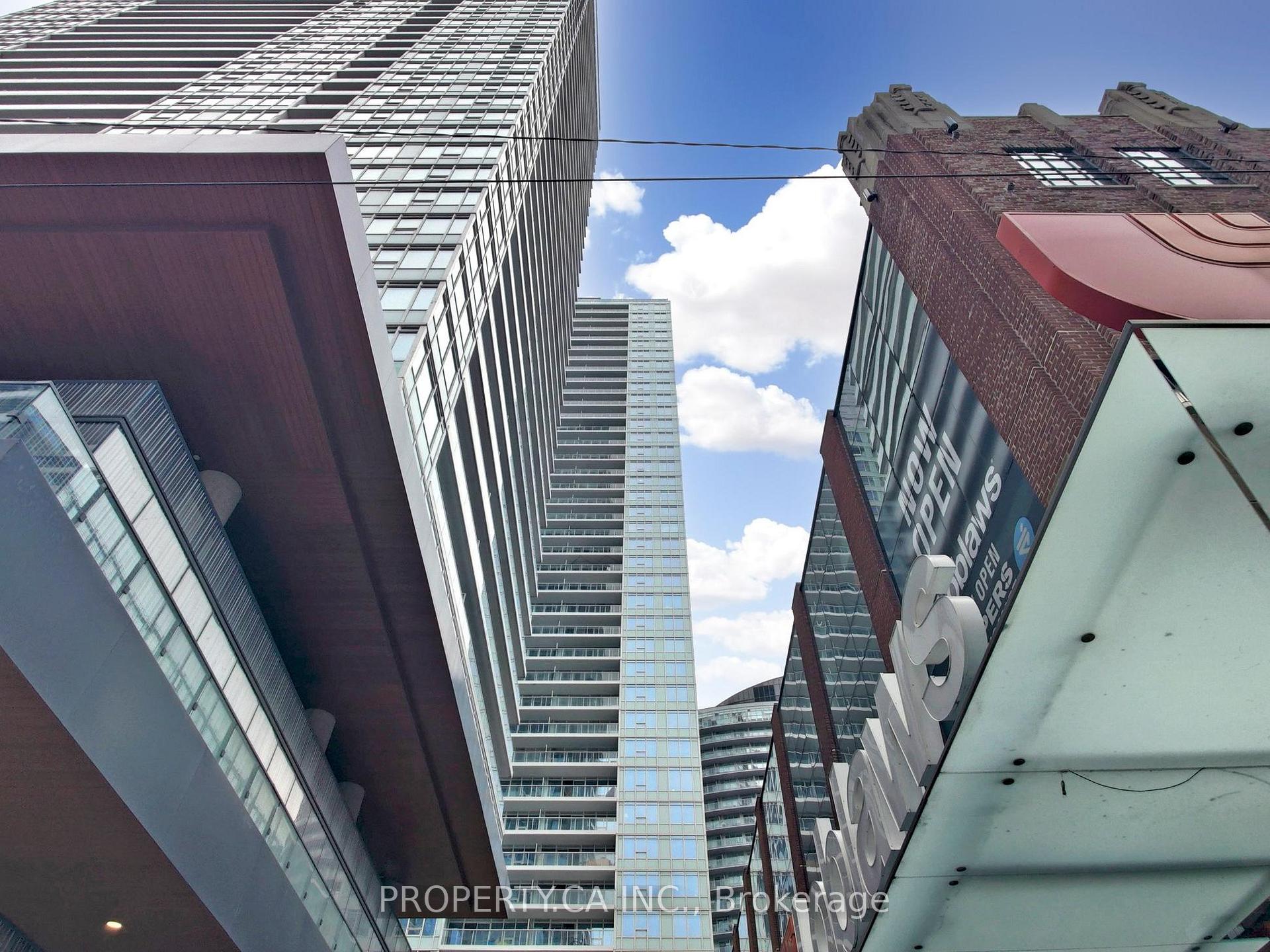 Photo 2 of Unit 1209, 17 Bathurst Street, Toronto, Waterfront Communities — HOMEH