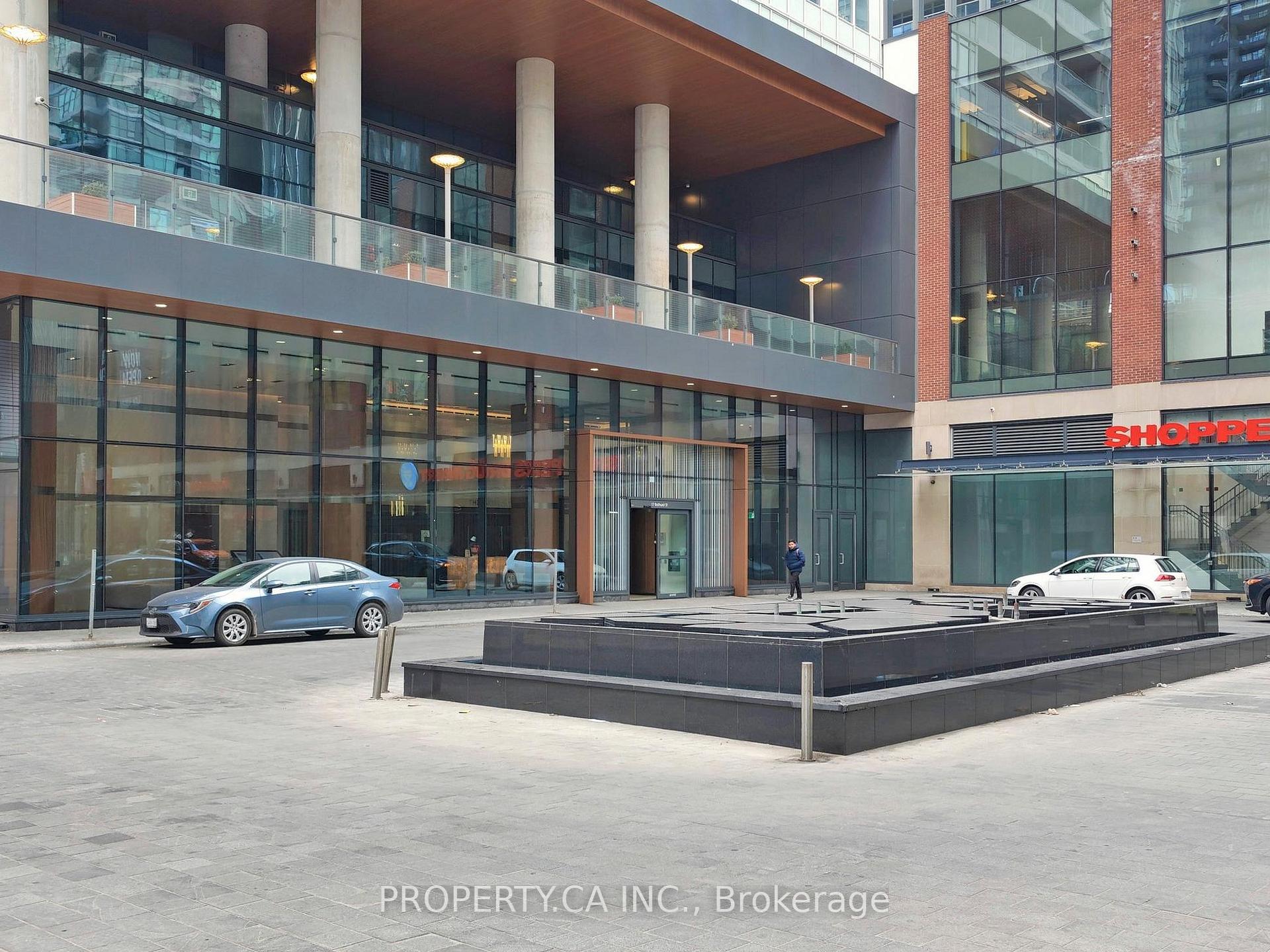 Photo 3 of Unit 1209, 17 Bathurst Street, Toronto, Waterfront Communities — HOMEH
