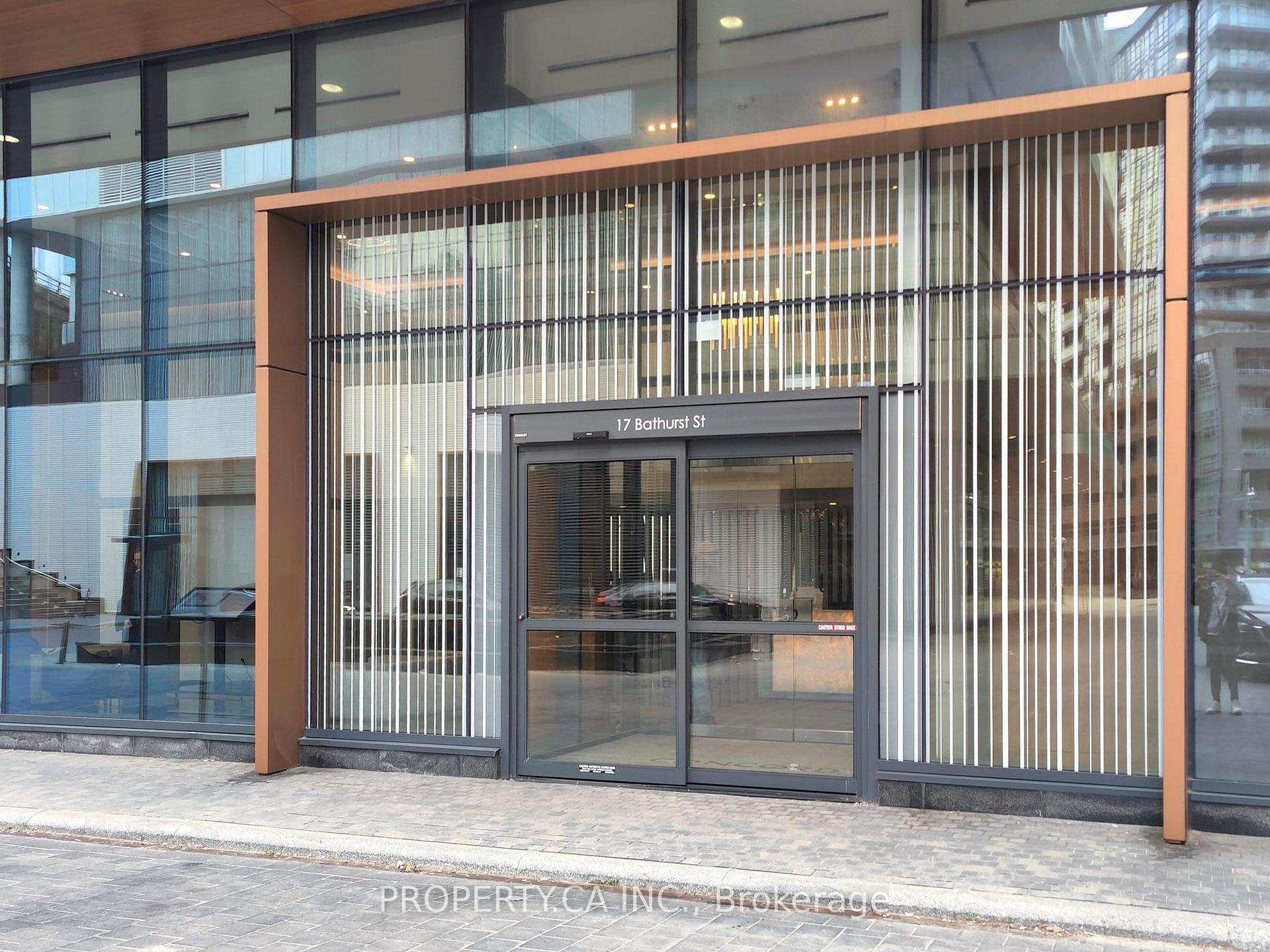 Photo 4 of Unit 1209, 17 Bathurst Street, Toronto, Waterfront Communities — HOMEH