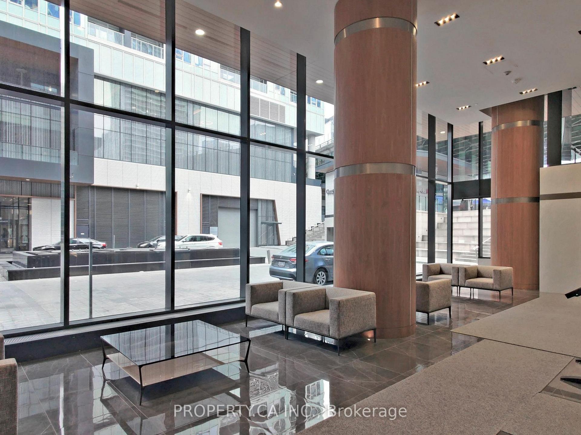Photo 5 of Unit 1209, 17 Bathurst Street, Toronto, Waterfront Communities — HOMEH