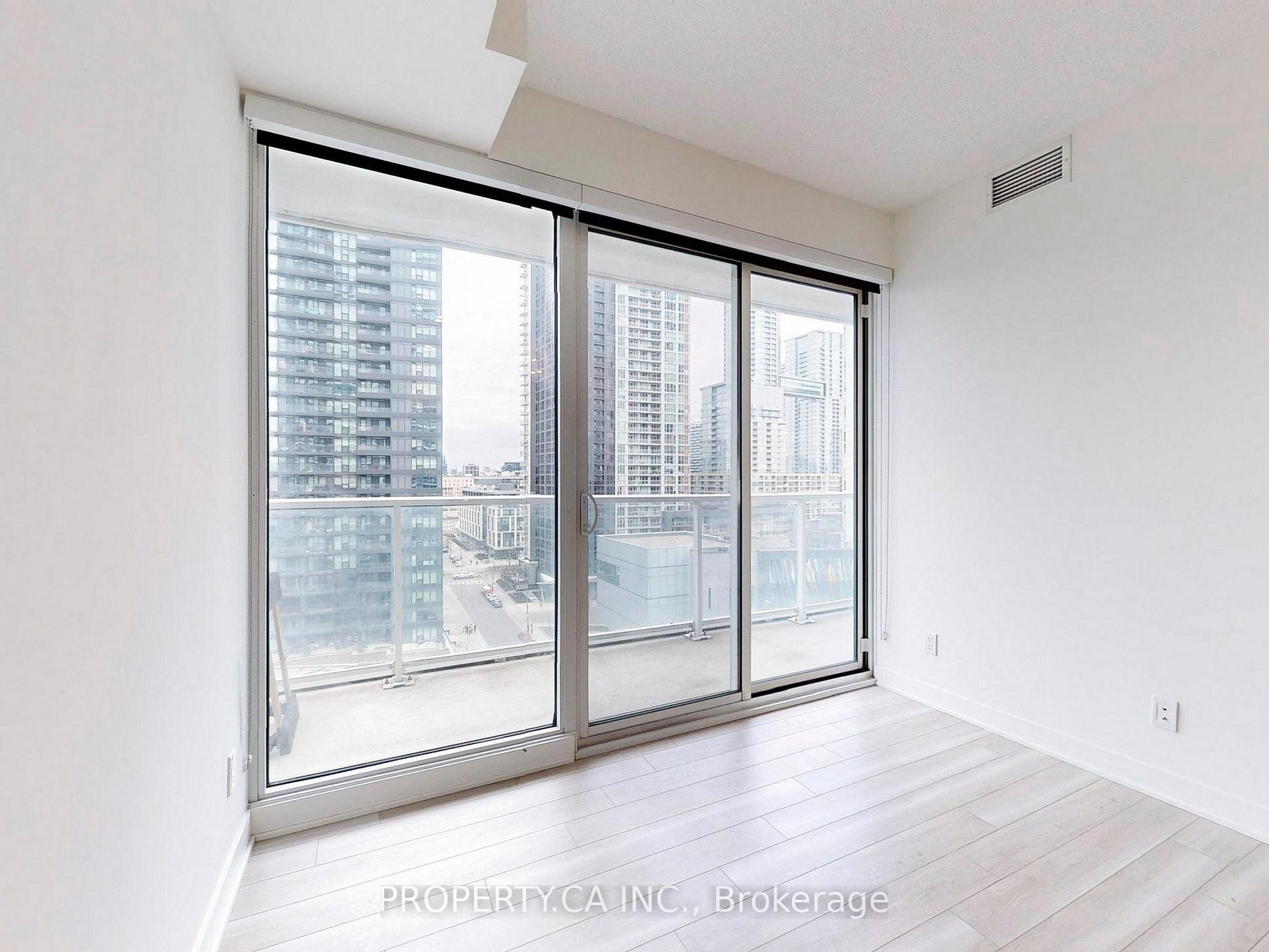 Photo 11 of Unit 1209, 17 Bathurst Street, Toronto, Waterfront Communities — HOMEH