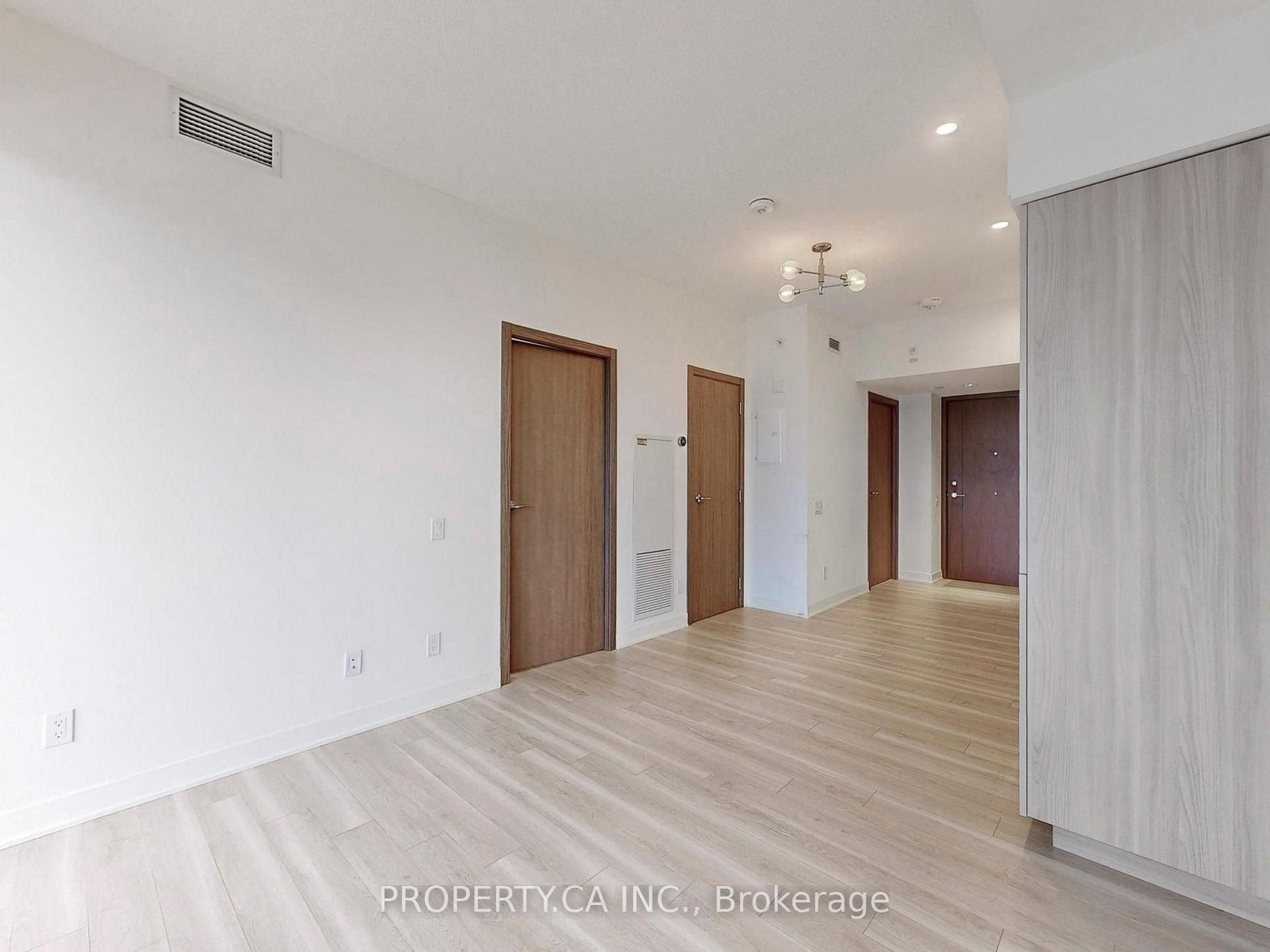 Photo 13 of Unit 1209, 17 Bathurst Street, Toronto, Waterfront Communities — HOMEH
