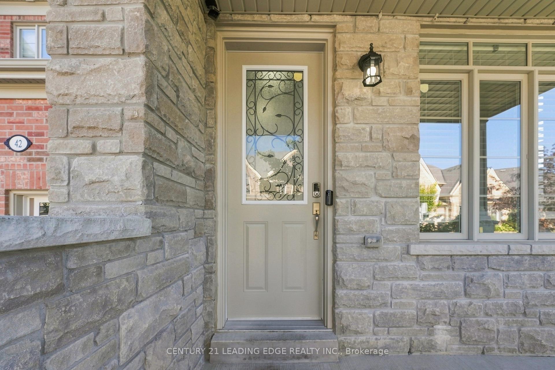 Photo 5 of 42 Workmens Circle, Ajax, Northwest Ajax — HOMEH
