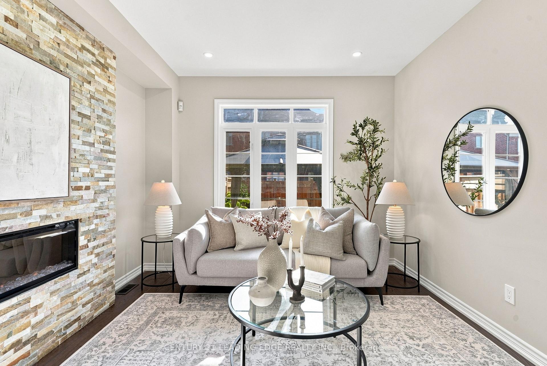 Photo 8 of 42 Workmens Circle, Ajax, Northwest Ajax — HOMEH