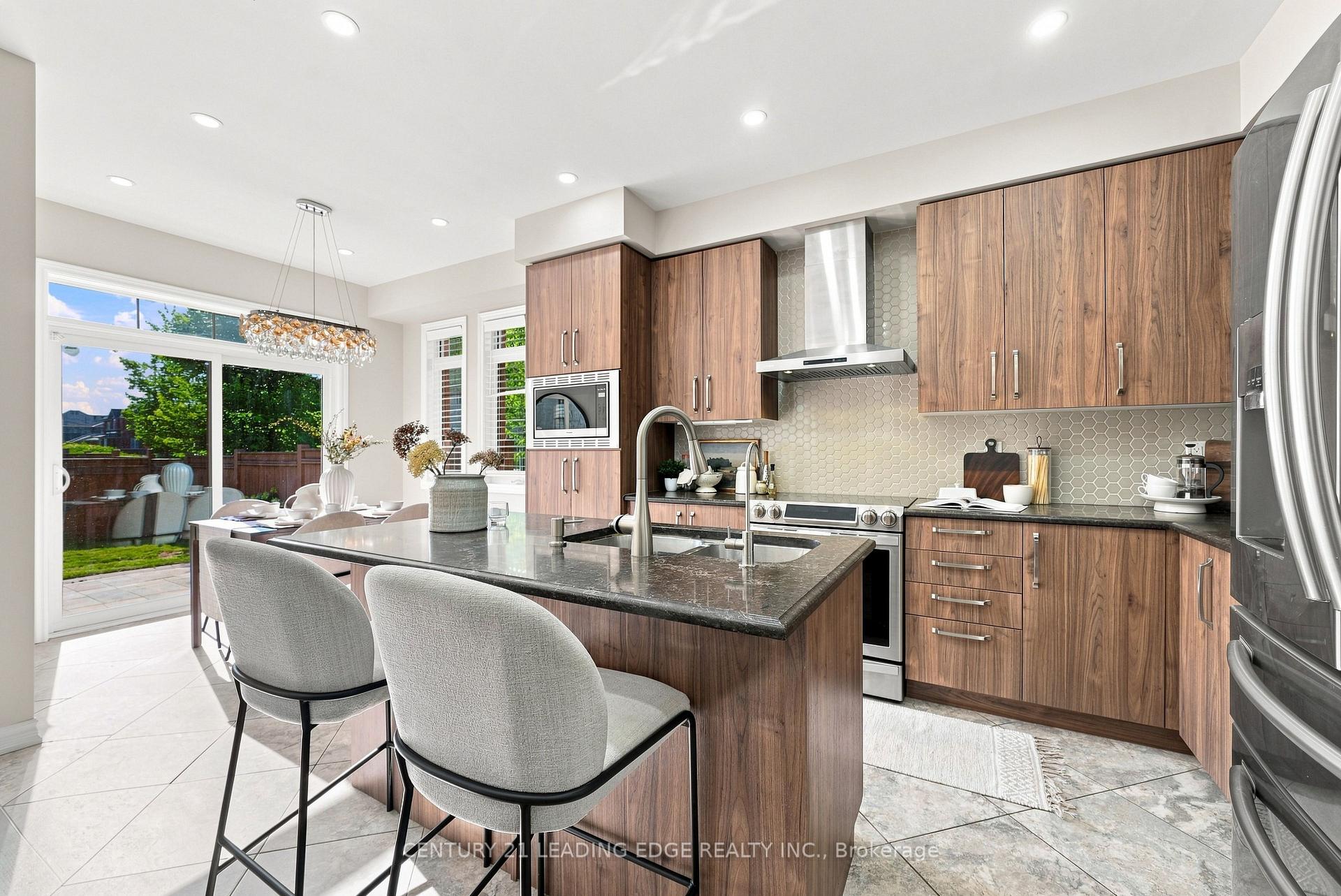 Photo 11 of 42 Workmens Circle, Ajax, Northwest Ajax — HOMEH