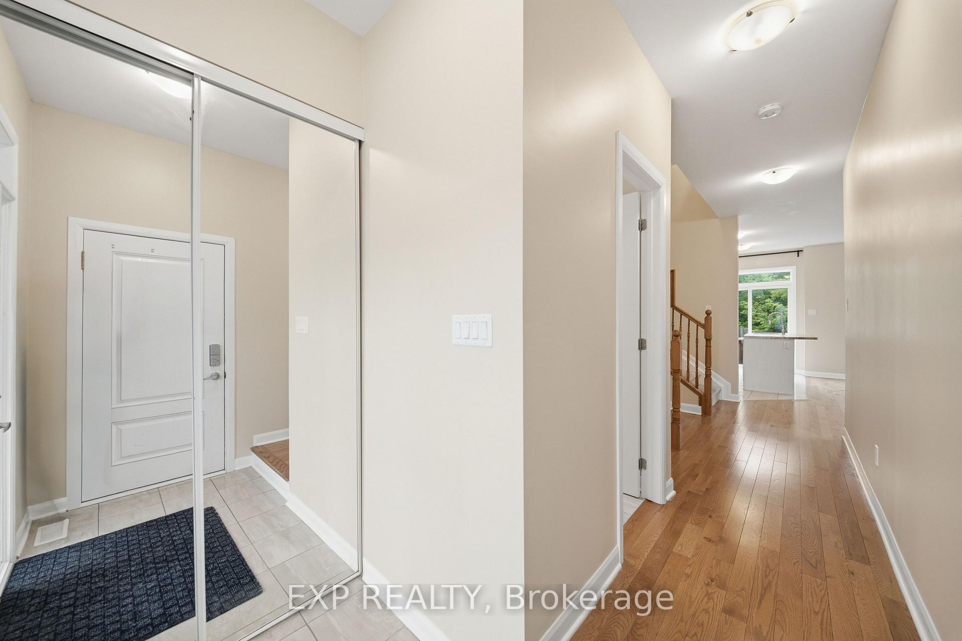 Photo 2 of 222 Geyser Place, Ottawa, Barrhaven - Hearts Desire — HOMEH