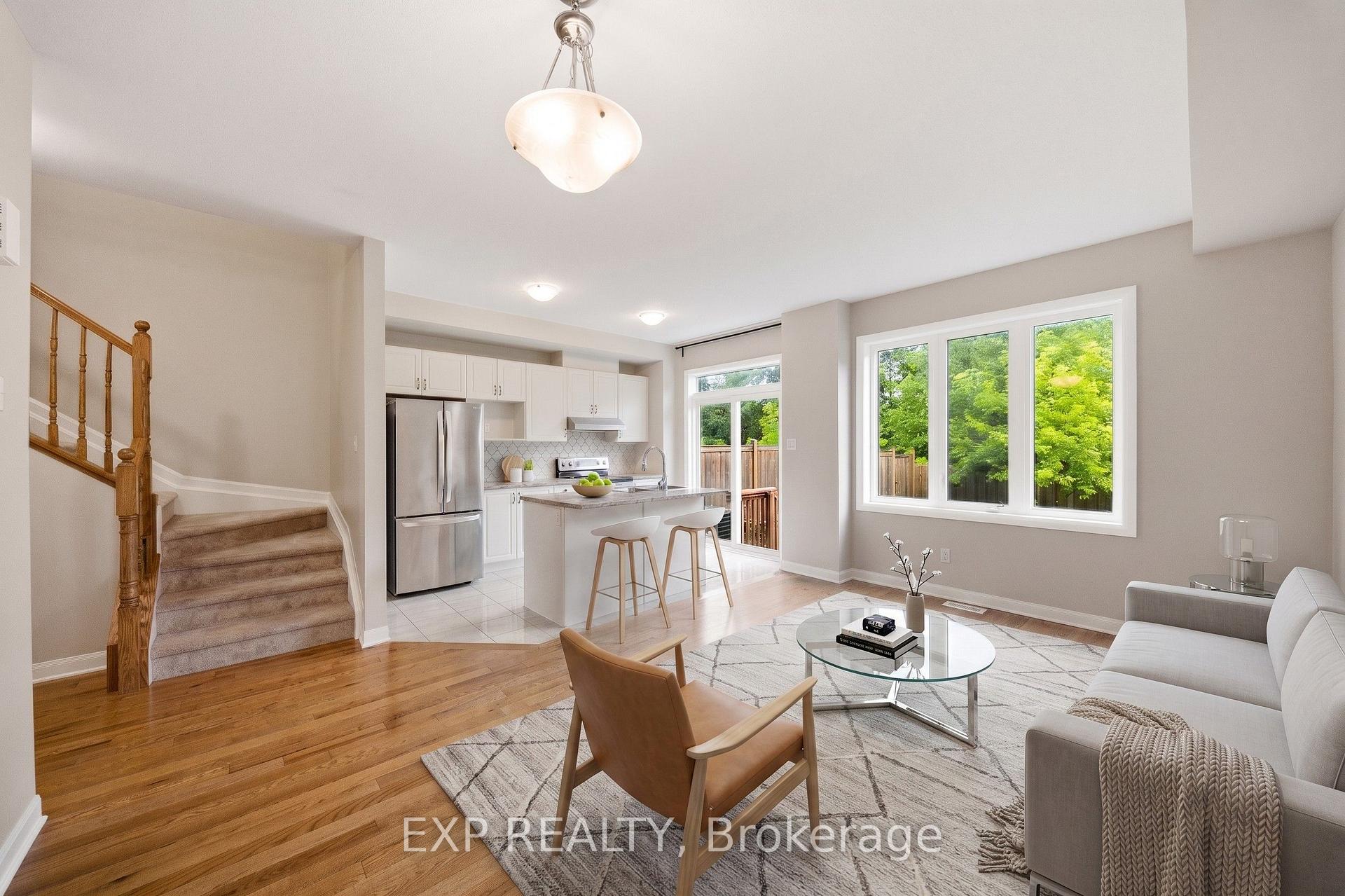 Photo 4 of 222 Geyser Place, Ottawa, Barrhaven - Hearts Desire — HOMEH
