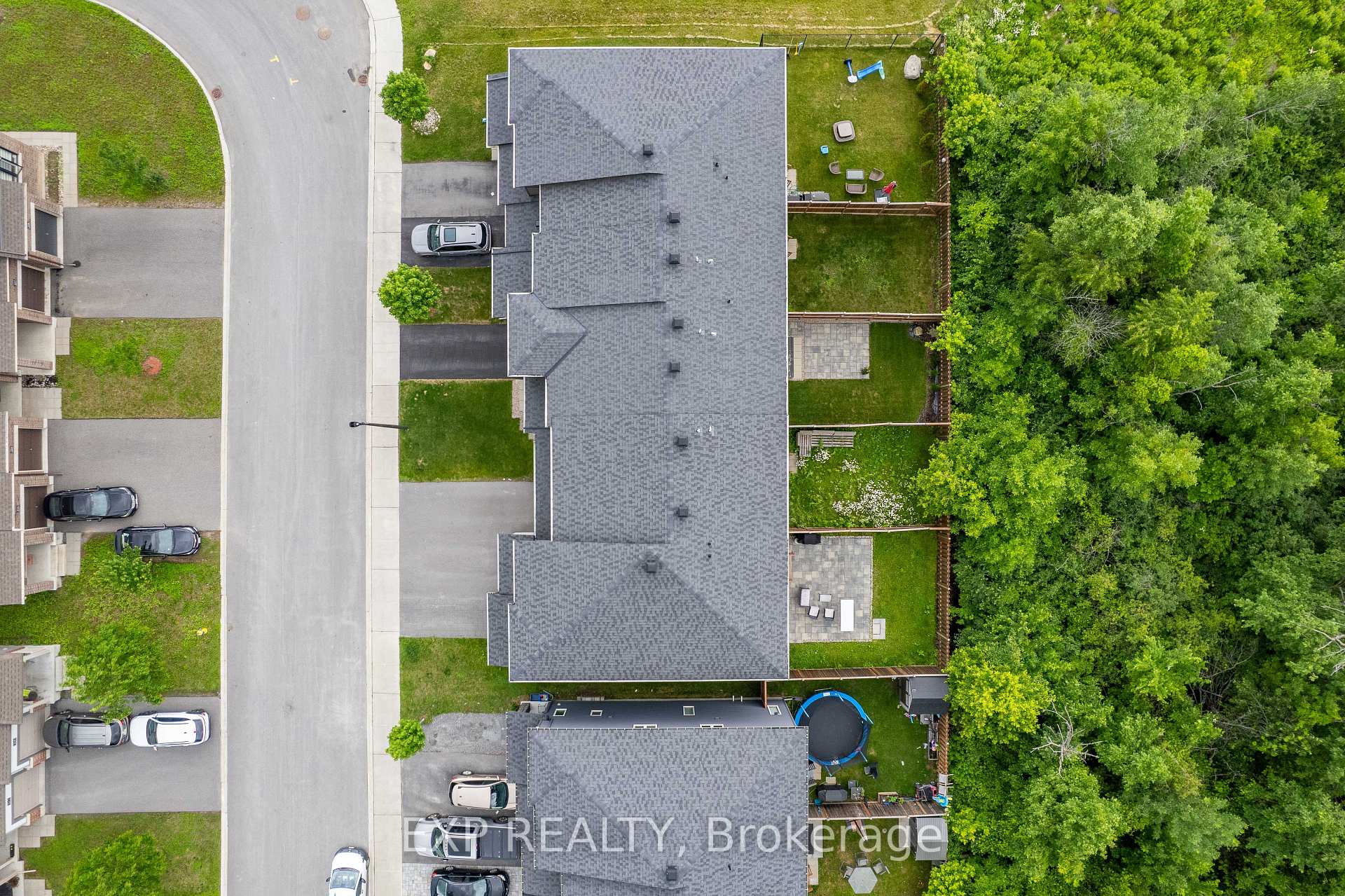 Photo 30 of 222 Geyser Place, Ottawa, Barrhaven - Hearts Desire — HOMEH