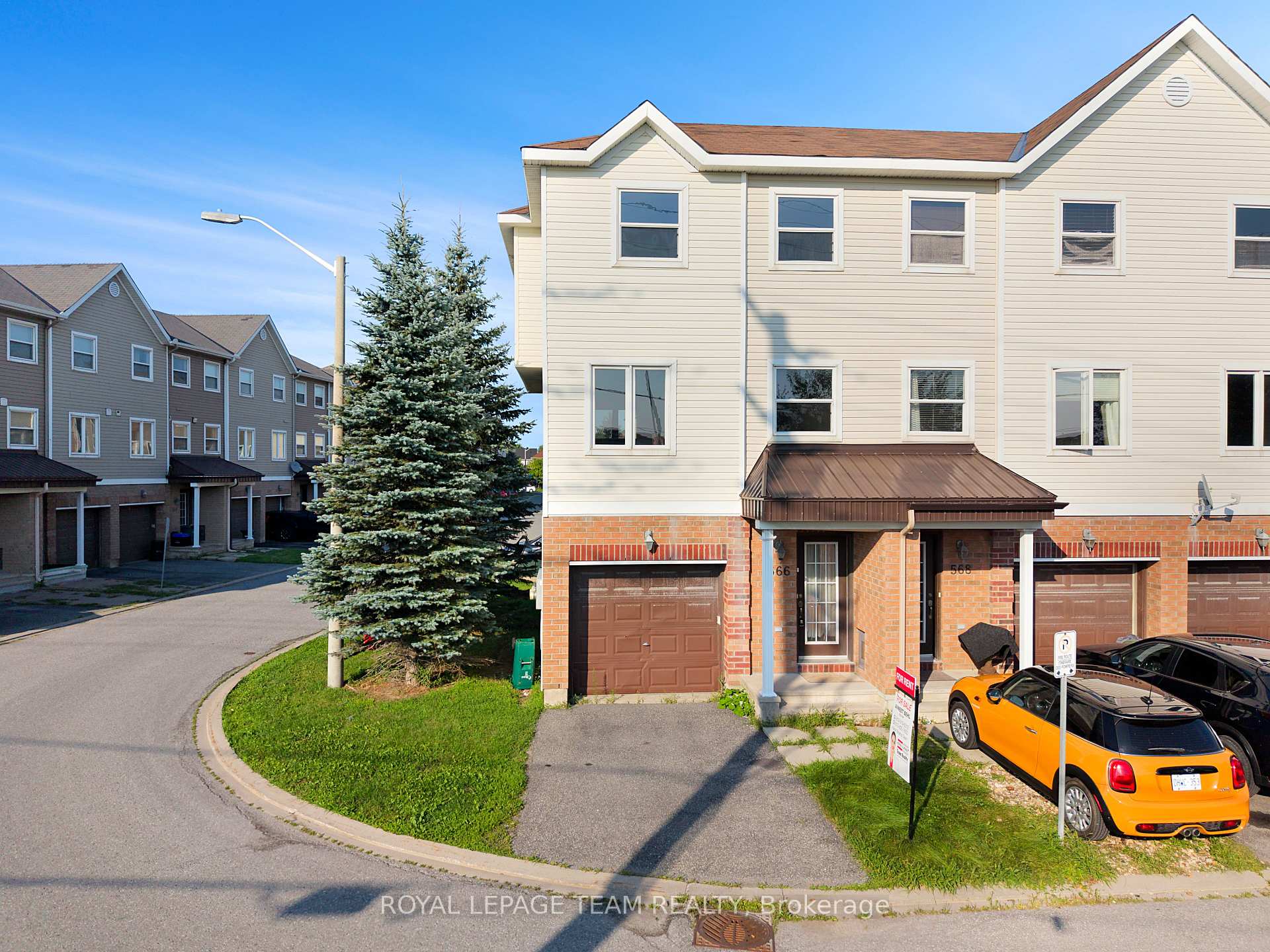Photo 1 of 566 Simran Private, Ottawa, Barrhaven - Cedargrove/Fraserdale — HOMEH