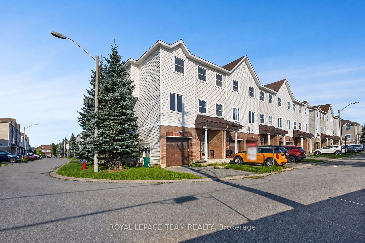 Photo 2 of 566 Simran Private, Ottawa, Barrhaven - Cedargrove/Fraserdale — HOMEH
