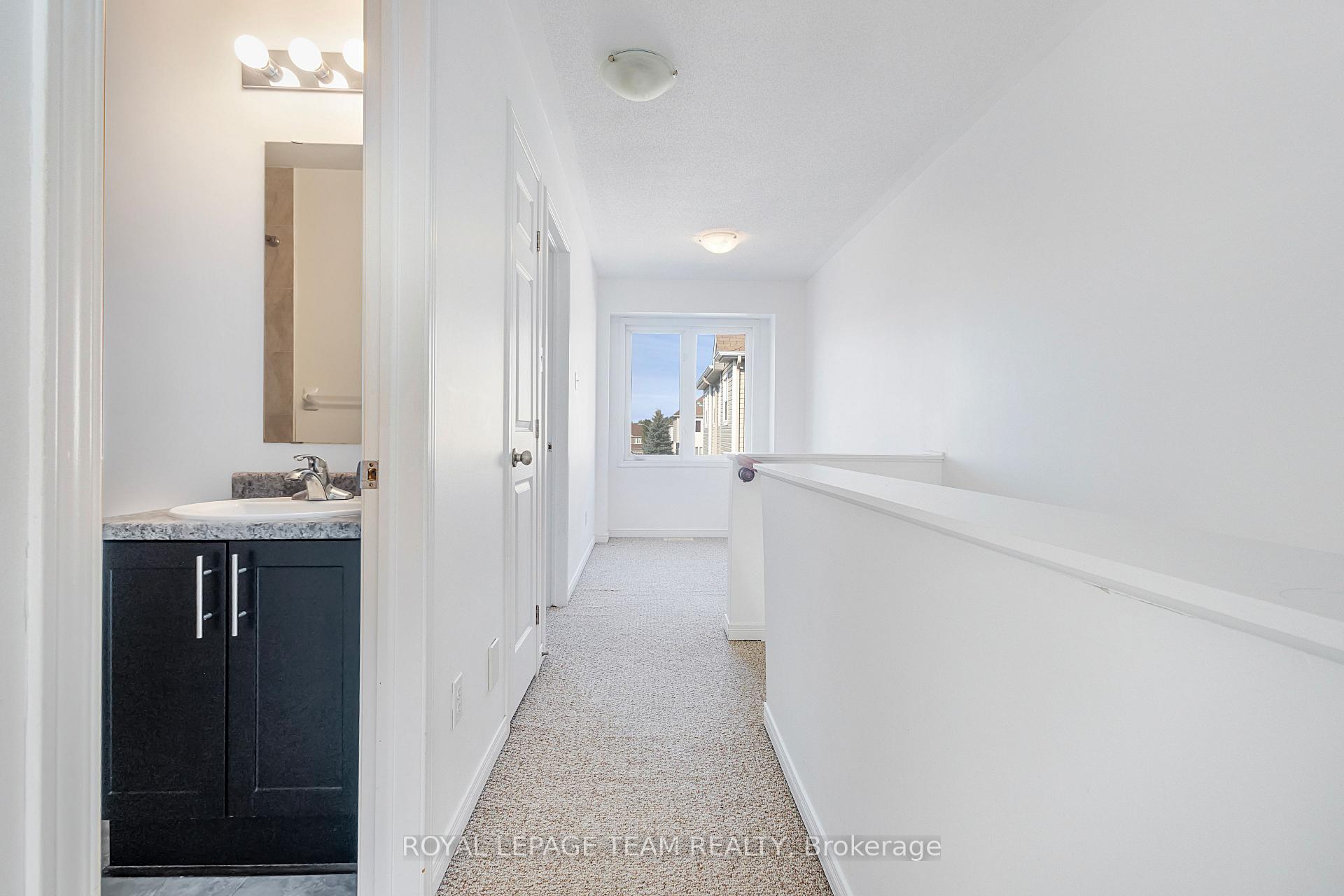 Photo 21 of 566 Simran Private, Ottawa, Barrhaven - Cedargrove/Fraserdale — HOMEH