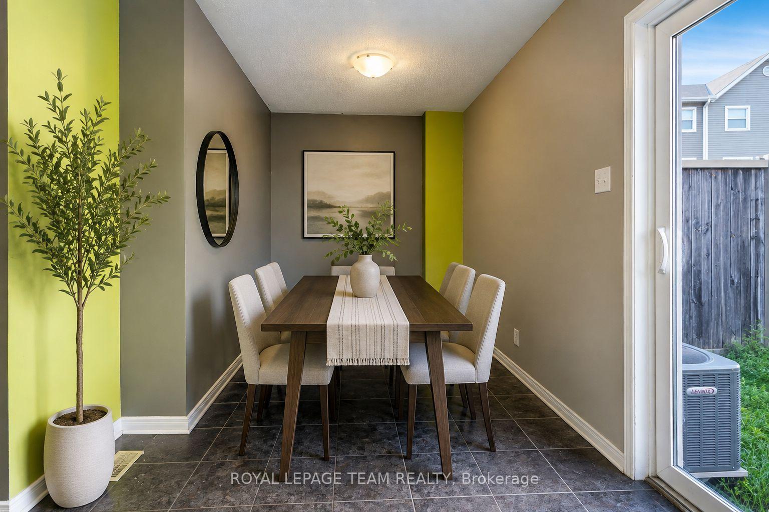Photo 26 of 566 Simran Private, Ottawa, Barrhaven - Cedargrove/Fraserdale — HOMEH